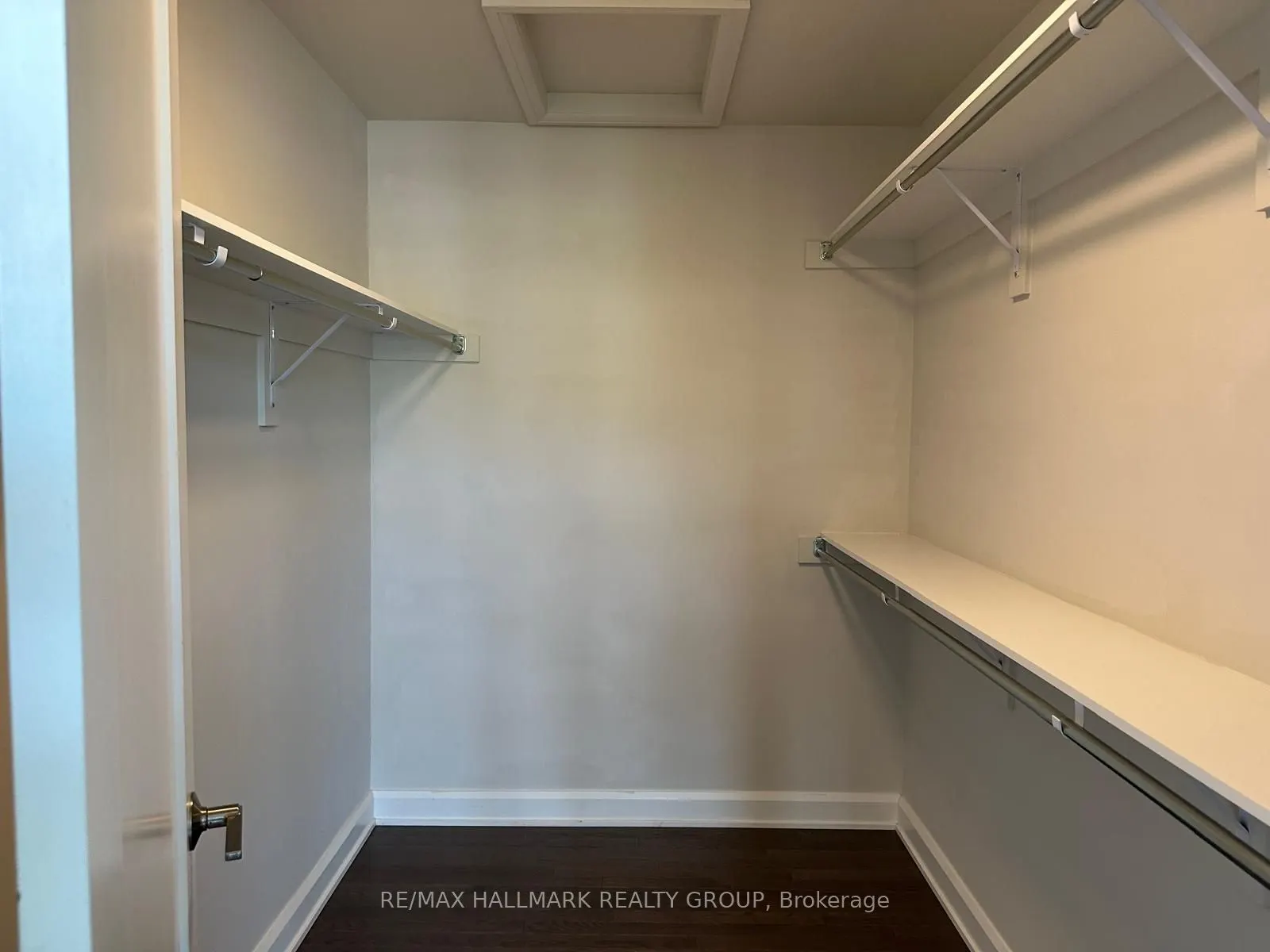 180 Boundstone Way, #304