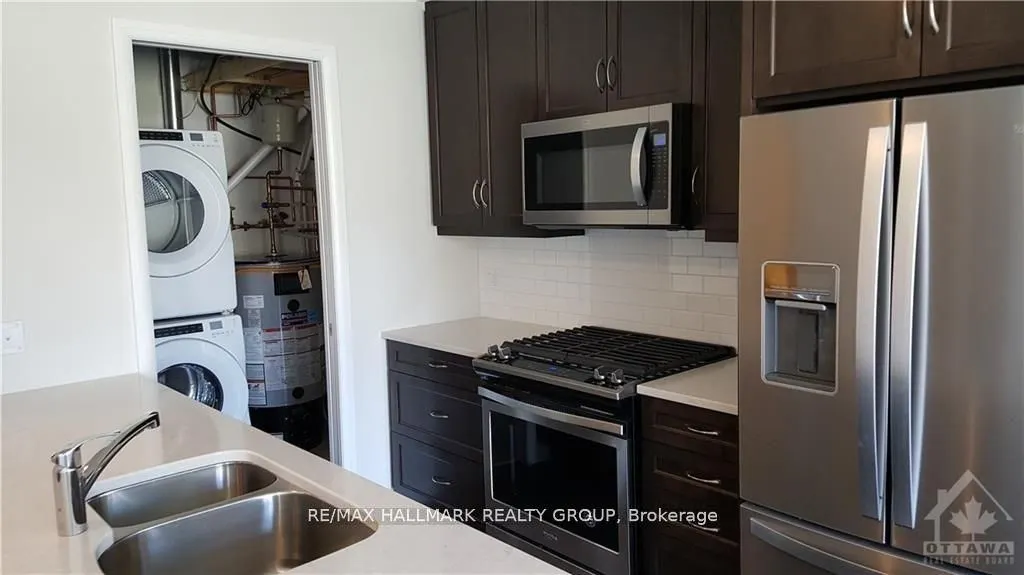 180 Boundstone Way, #304