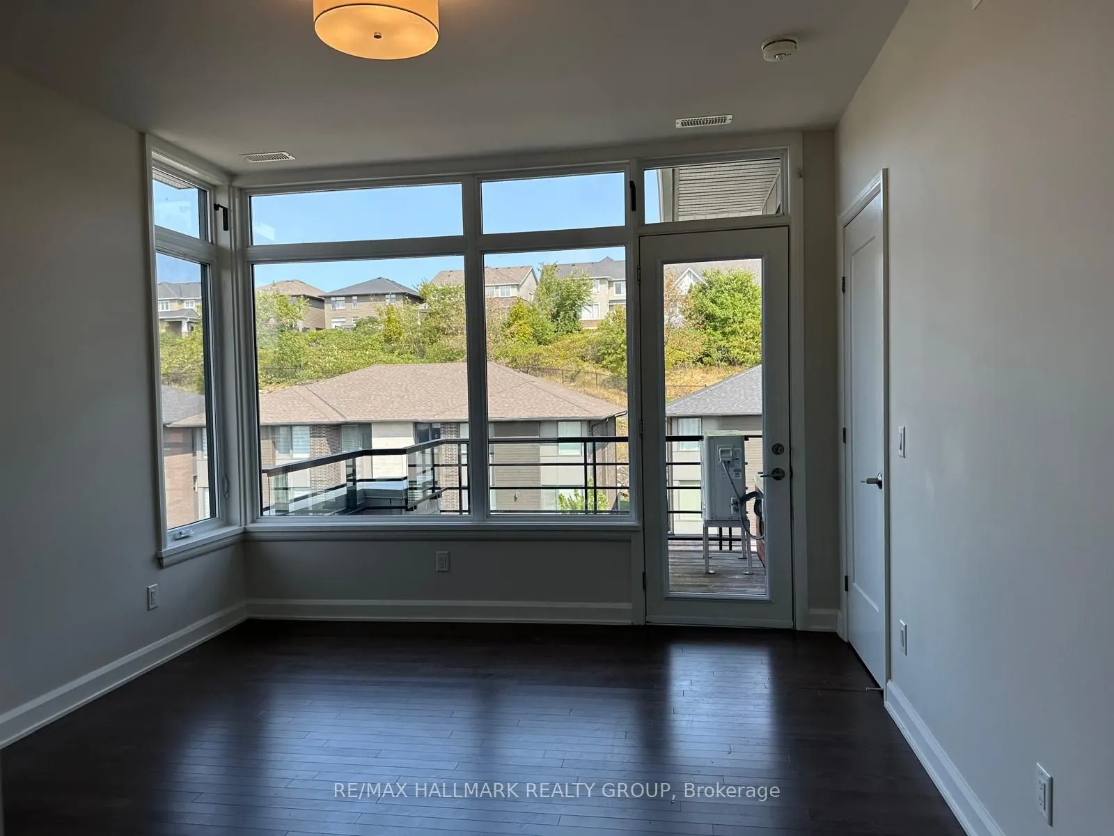 180 Boundstone Way, #304