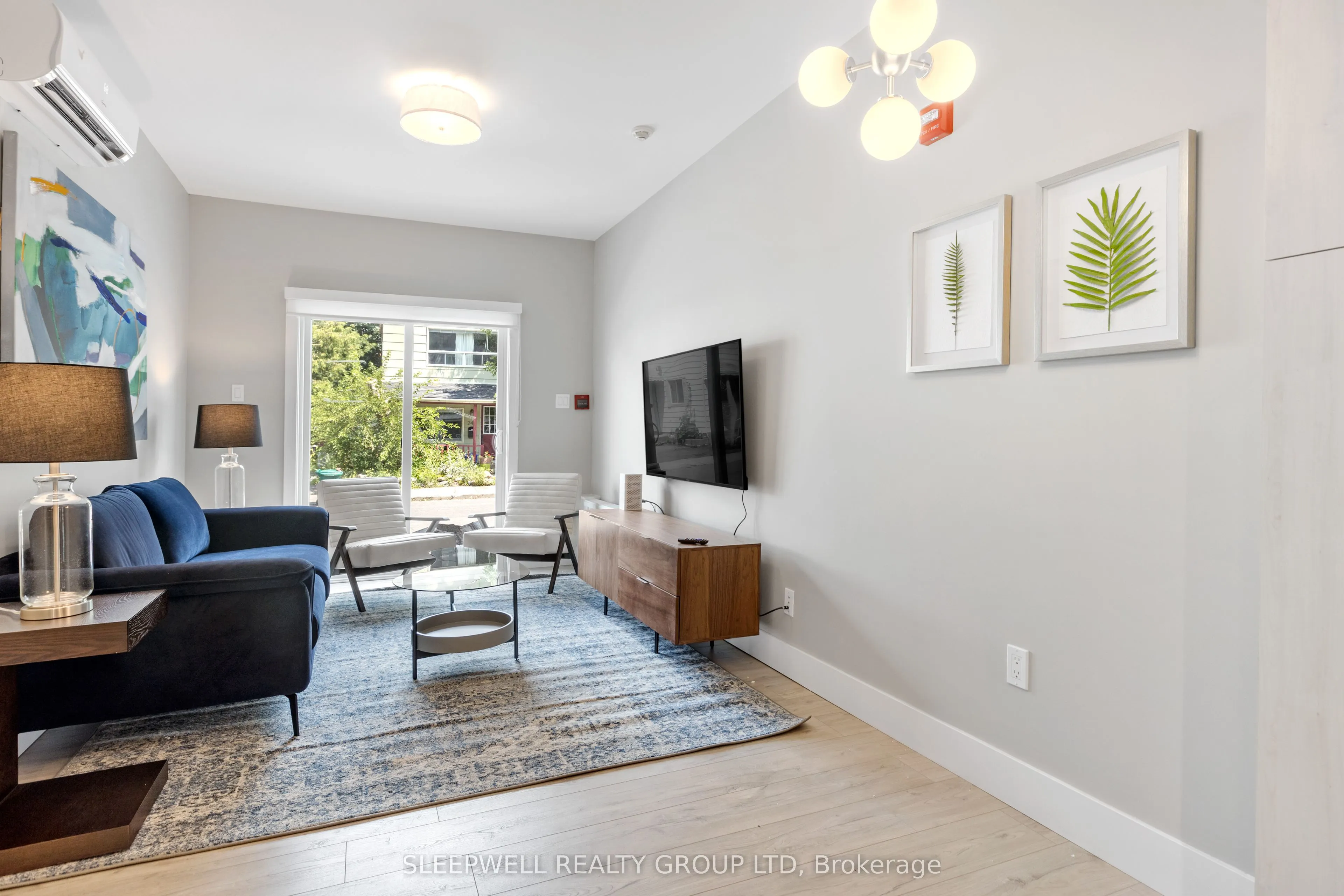 238 Carruthers Avenue
