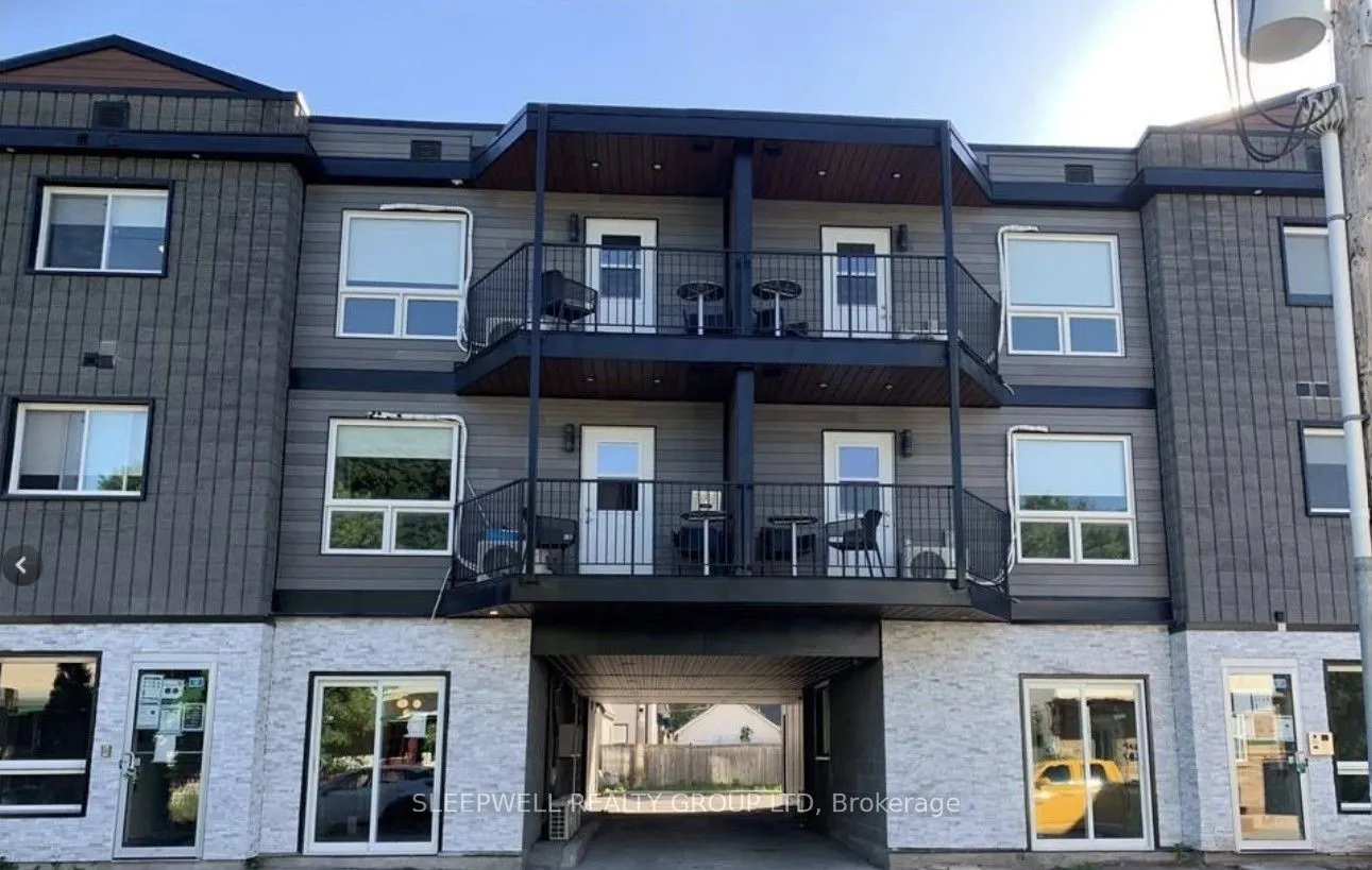 238 Carruthers Avenue