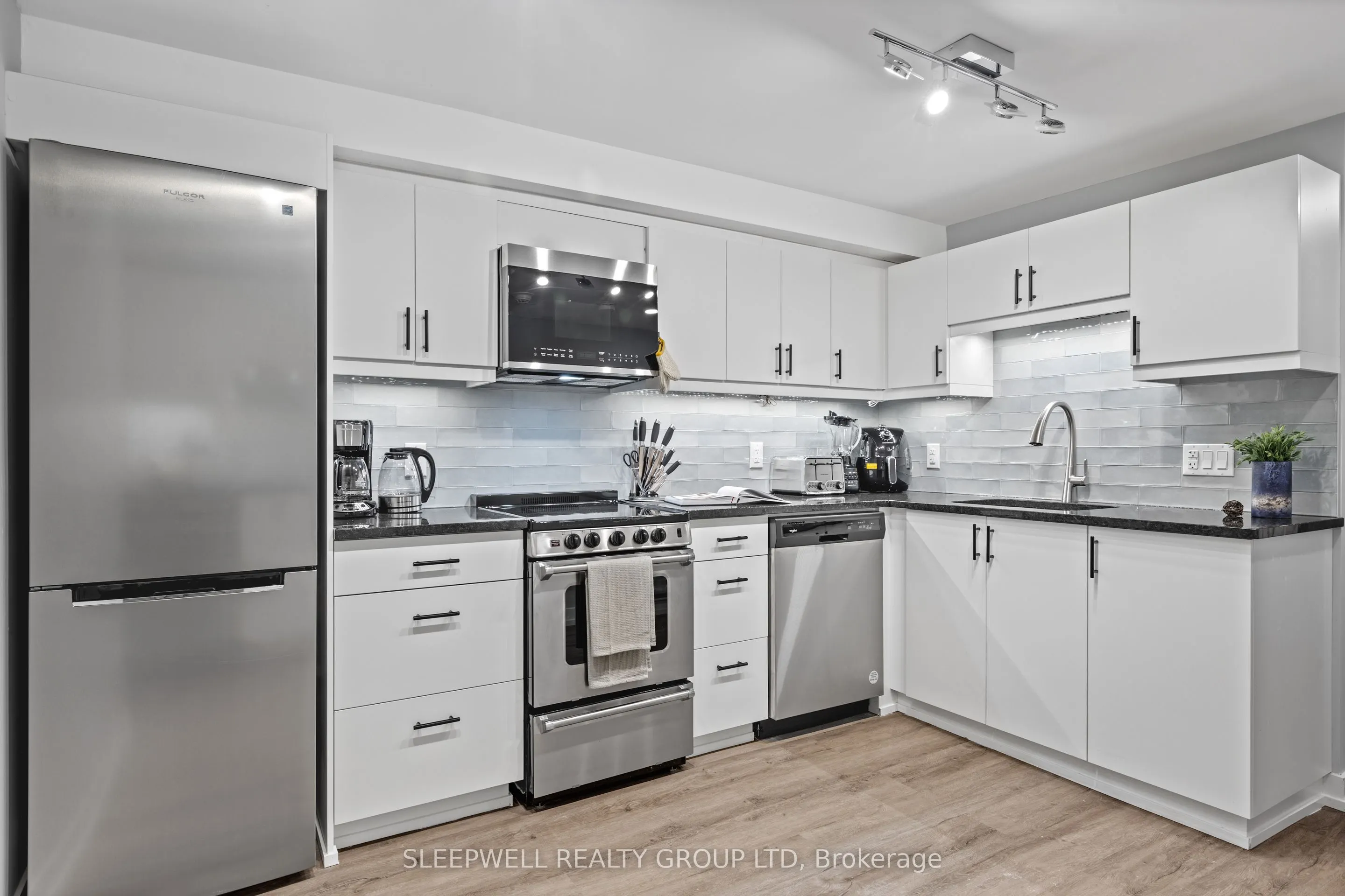 146-160 Osgoode Street