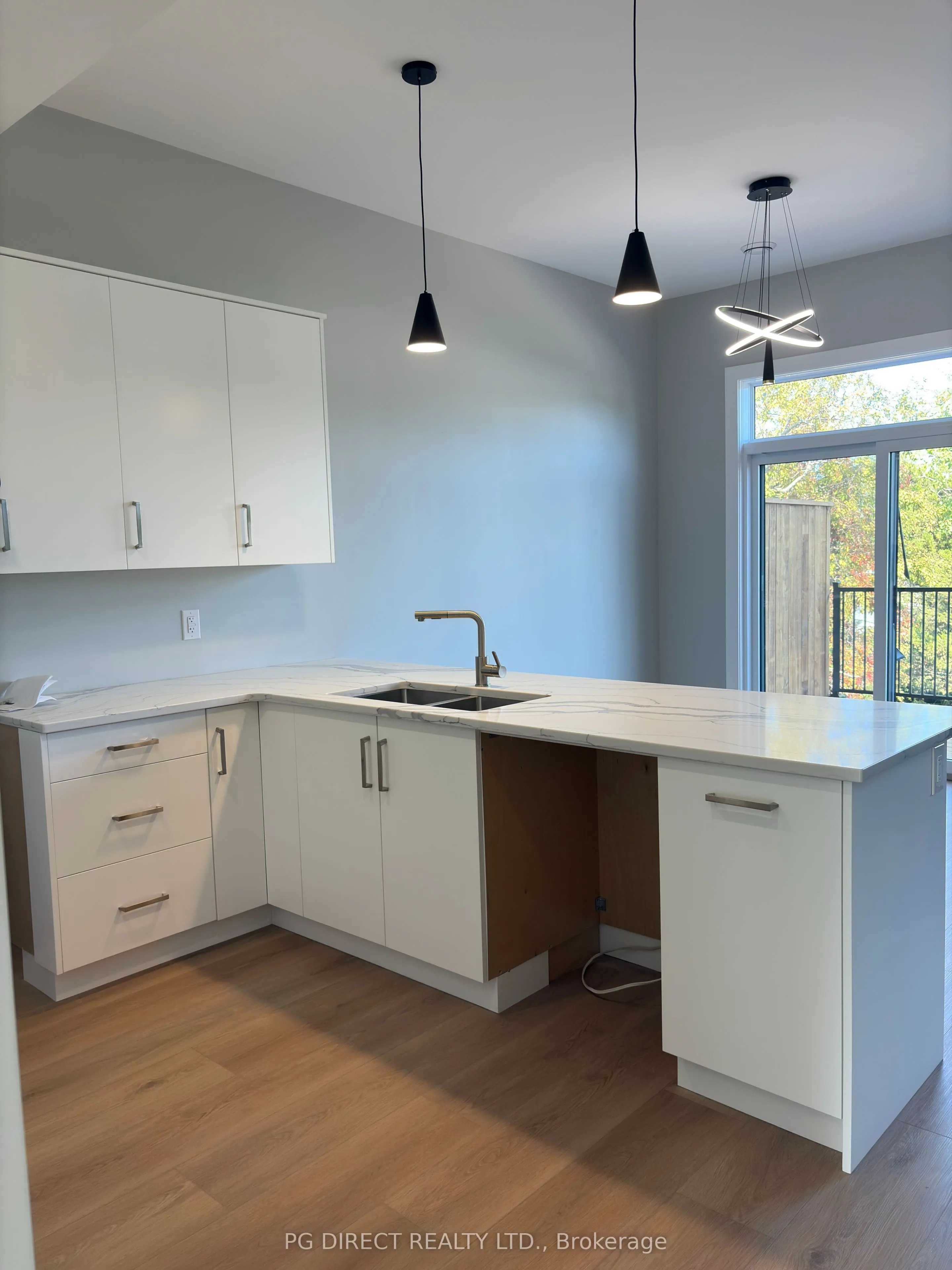 87 Maclellan Avenue