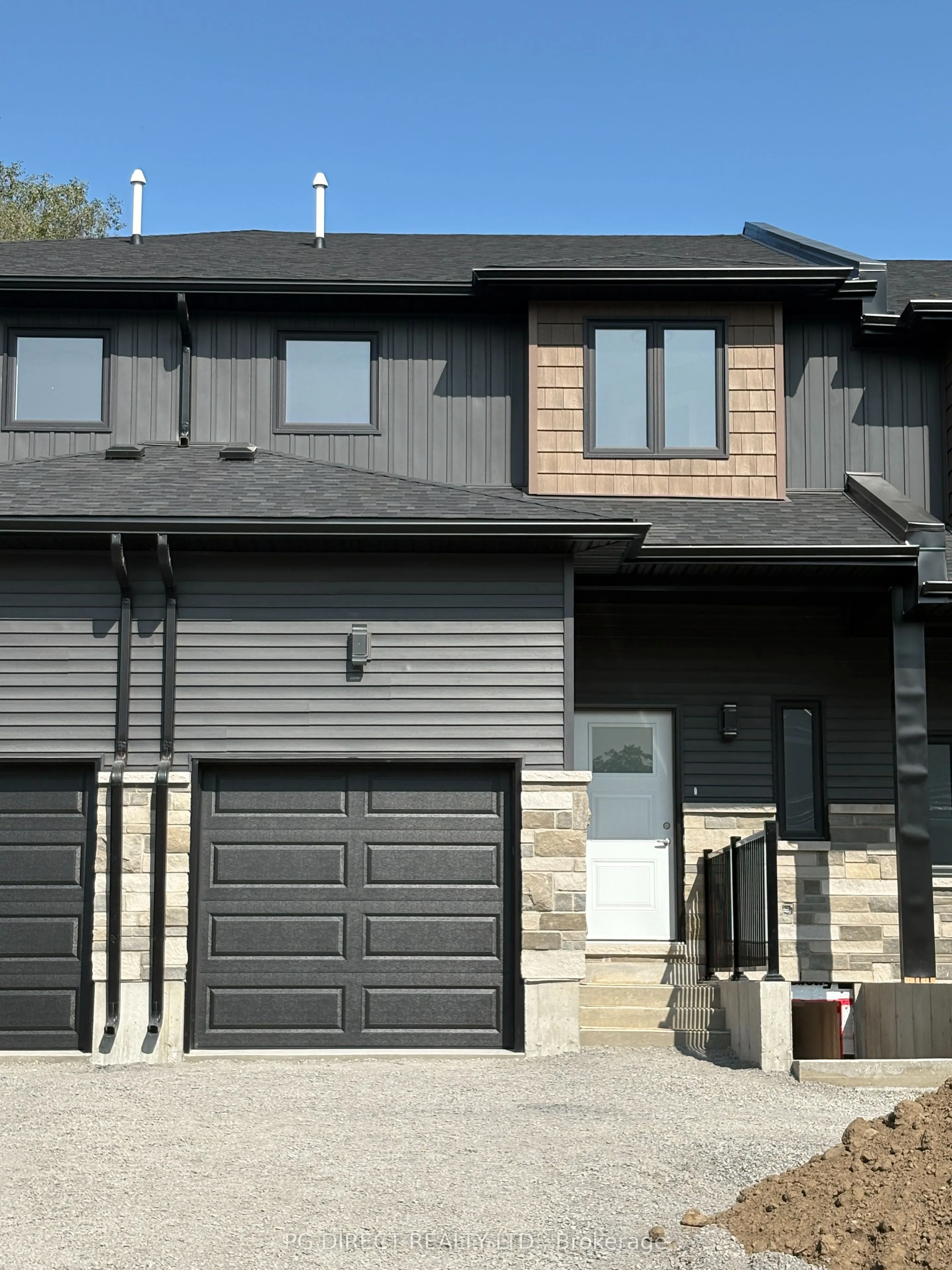 87 Maclellan Avenue