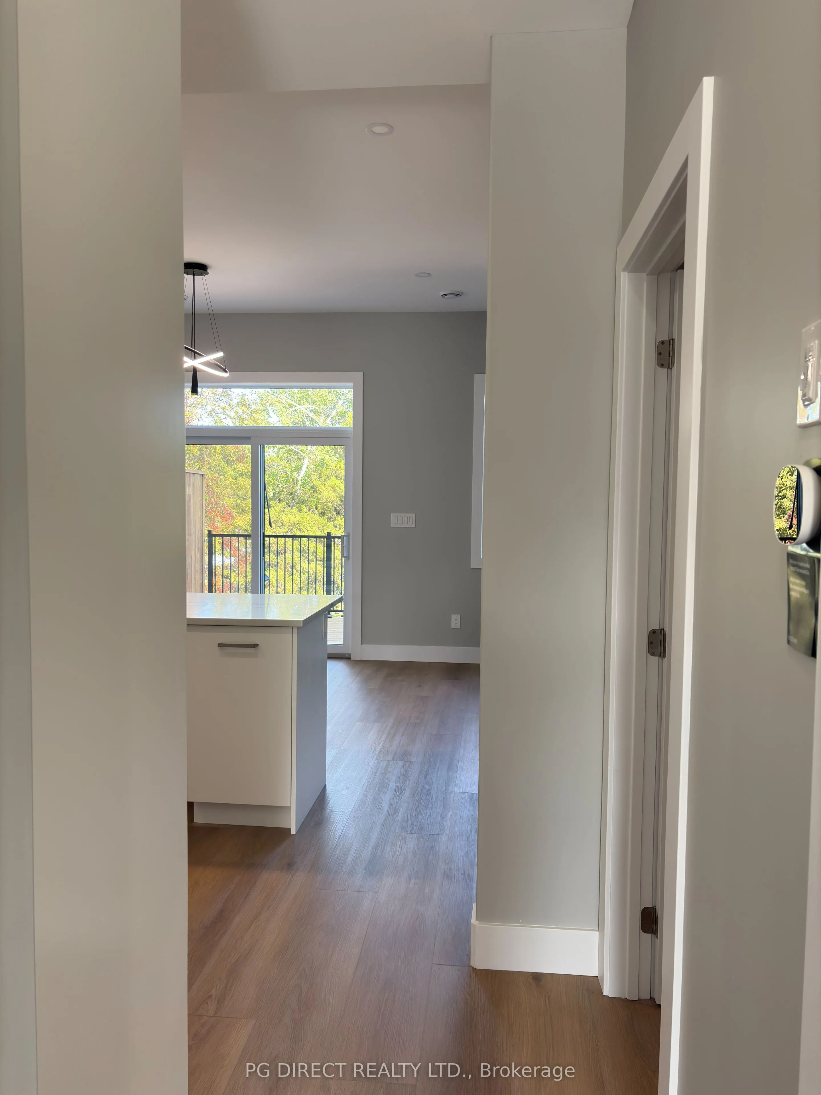 87 Maclellan Avenue