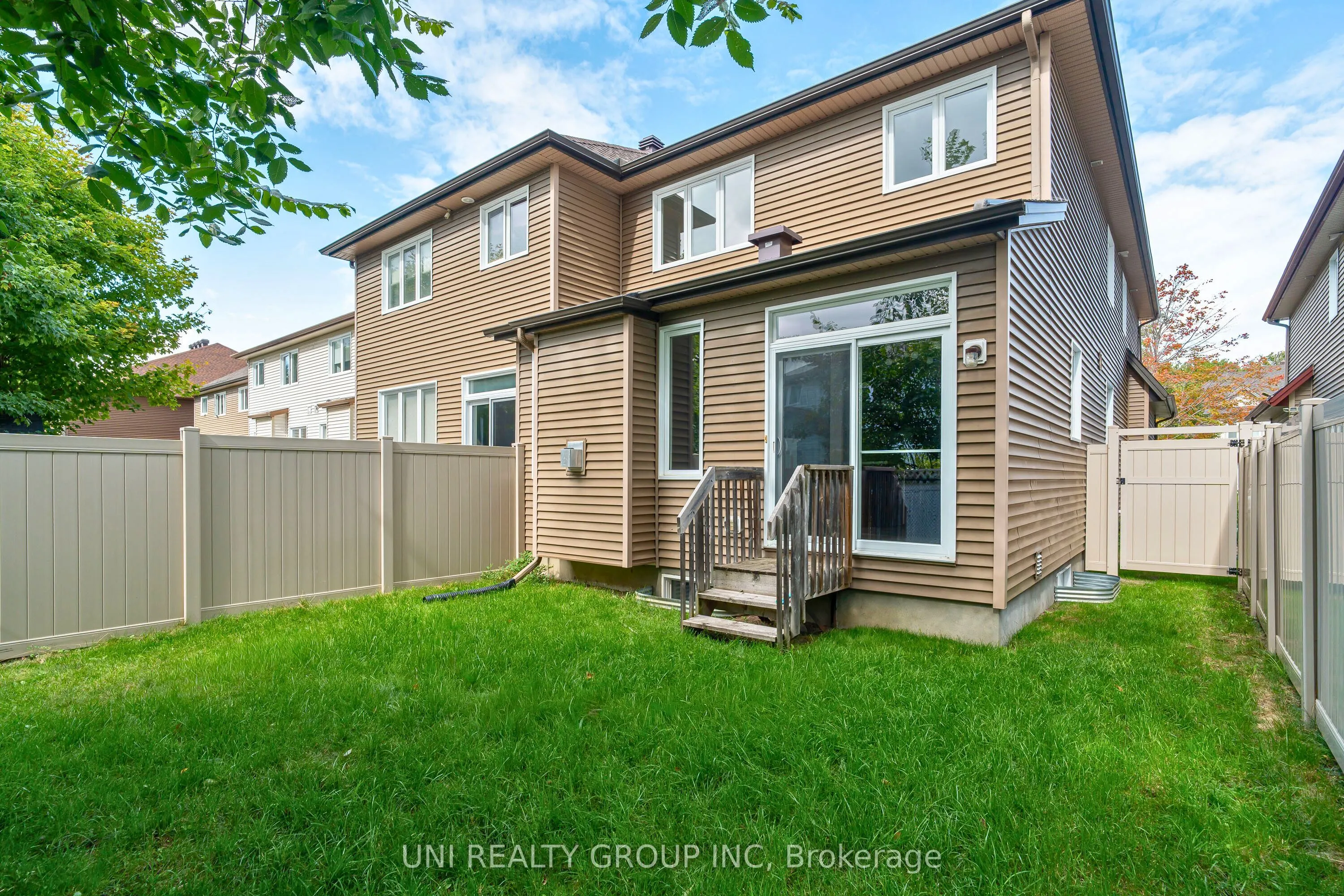 180 HIGHBURY PARK Drive