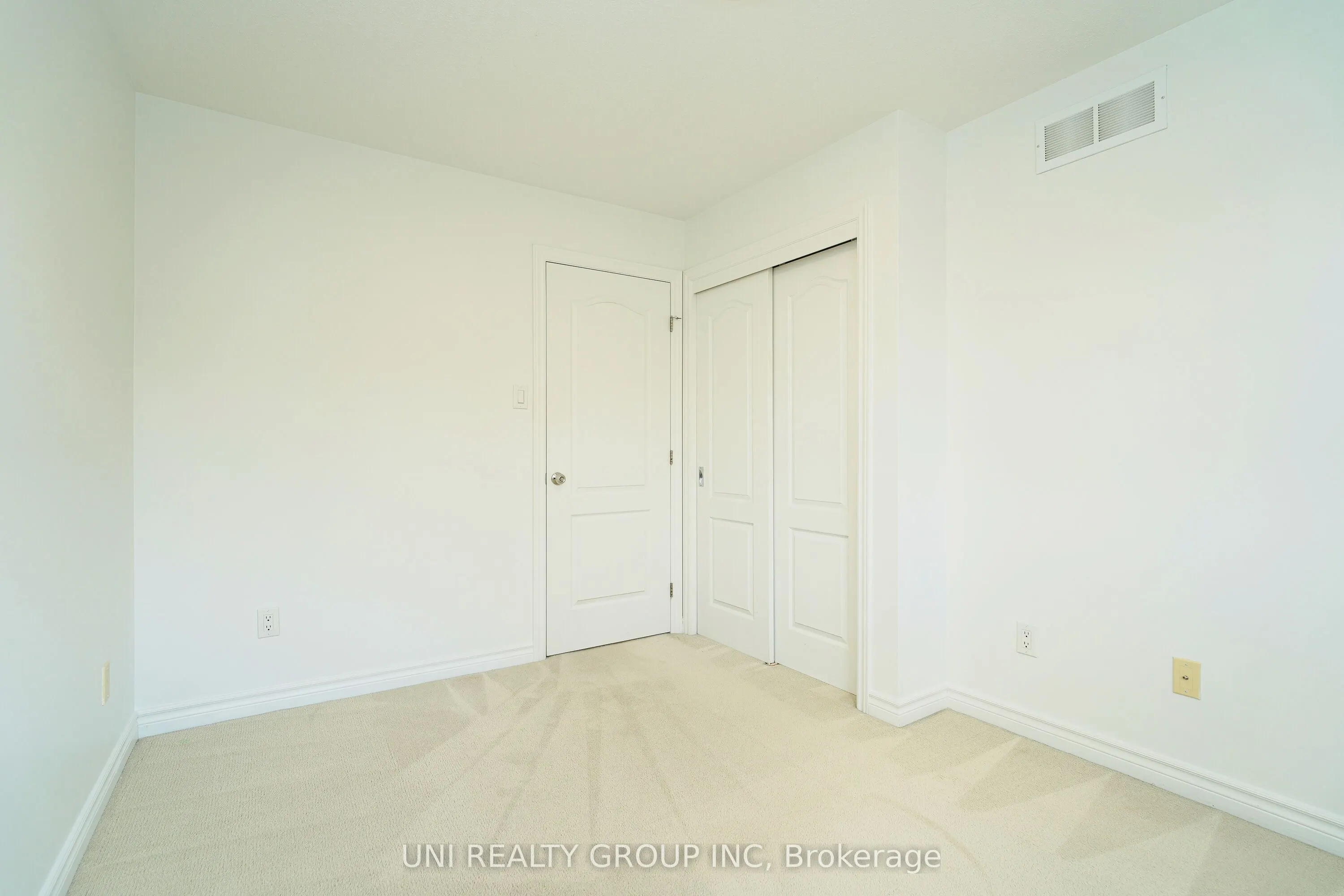 180 HIGHBURY PARK Drive
