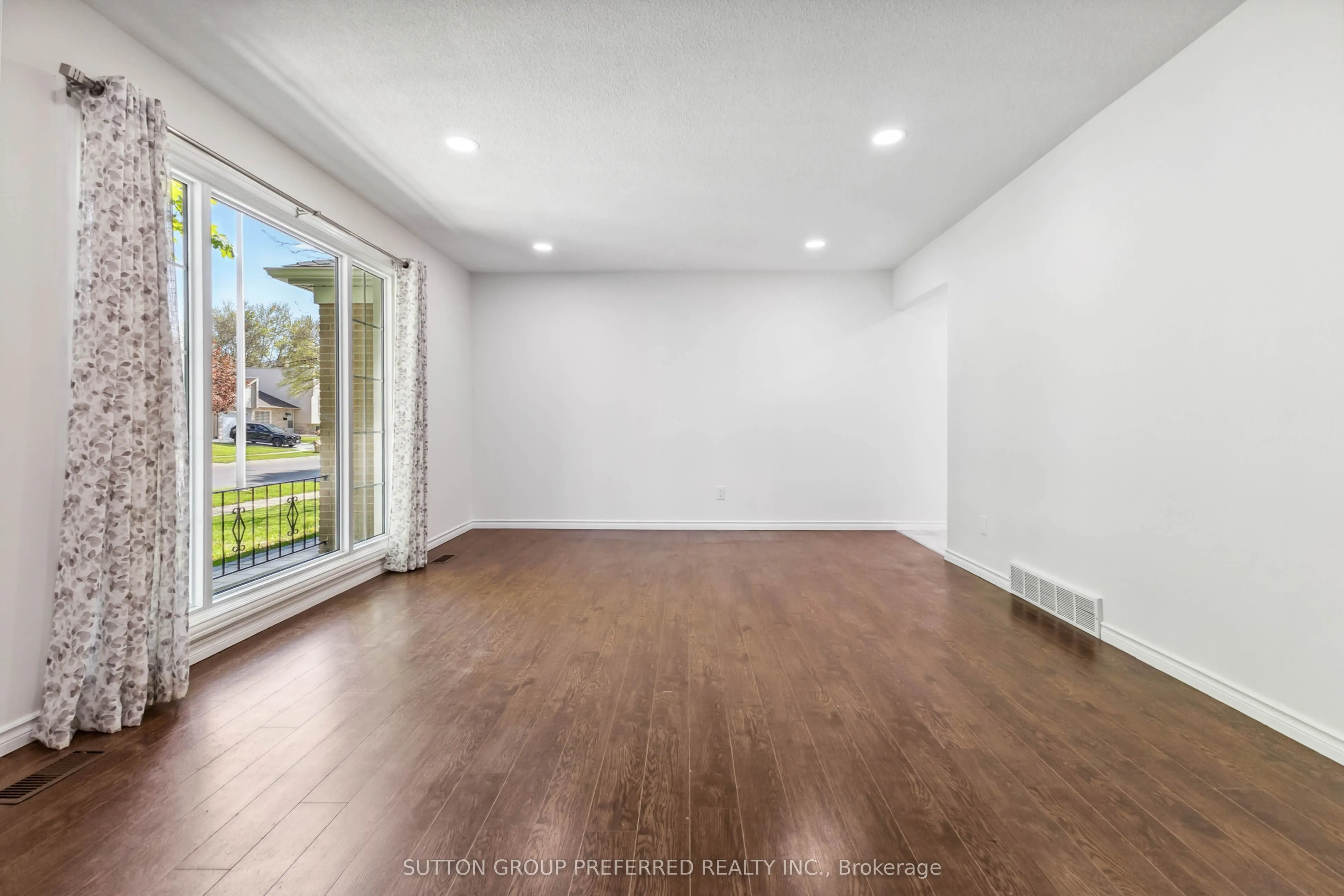 52 Stuyvesant Place