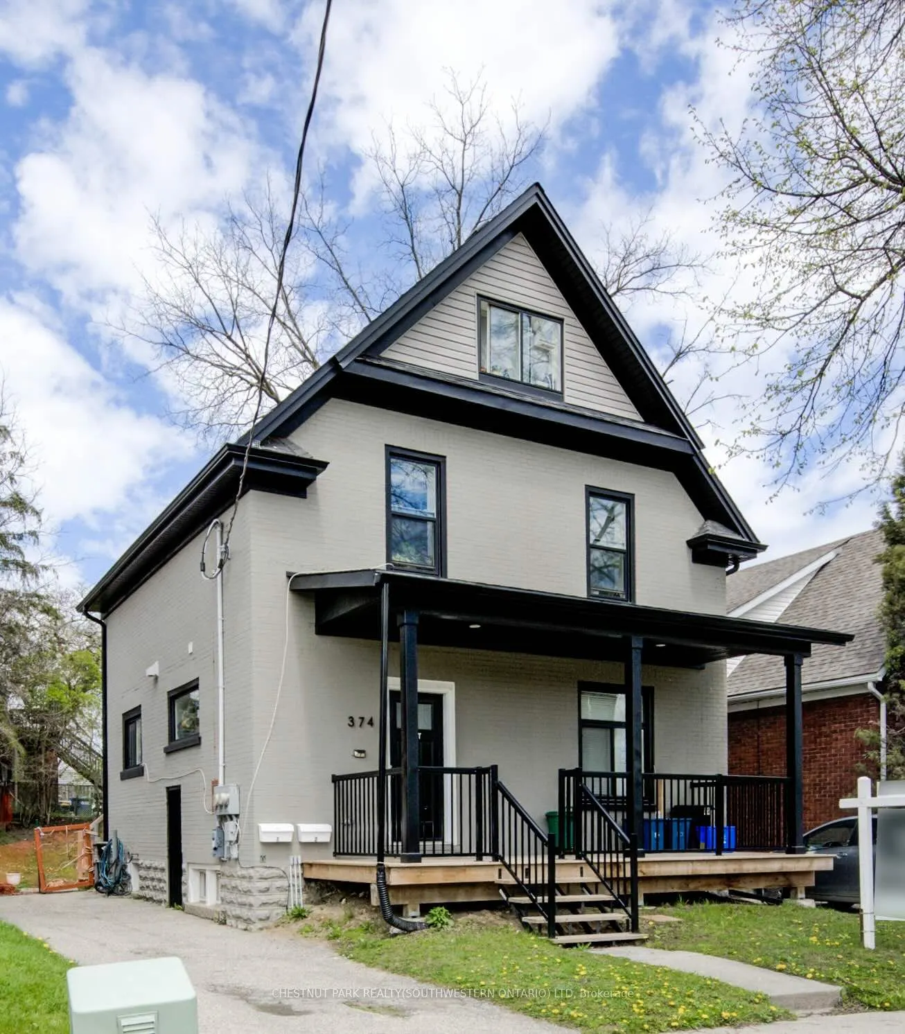 374 Louisa Street