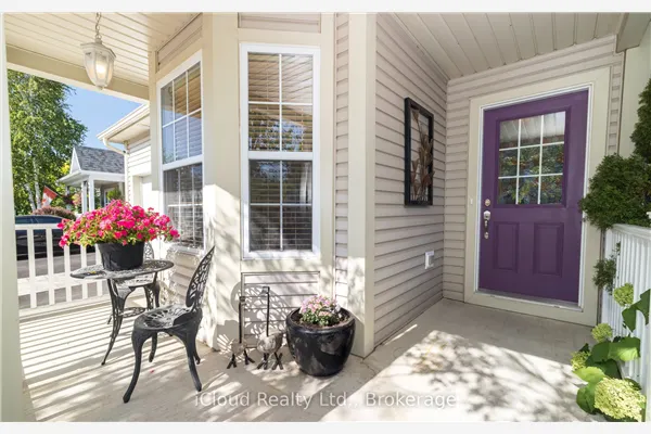 105 Hampson Crescent