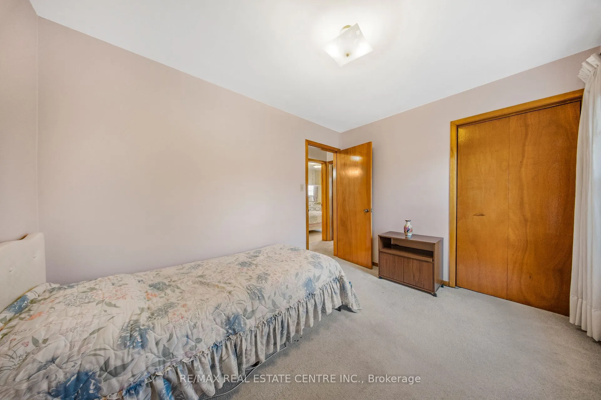 103 Forest Hill Crescent