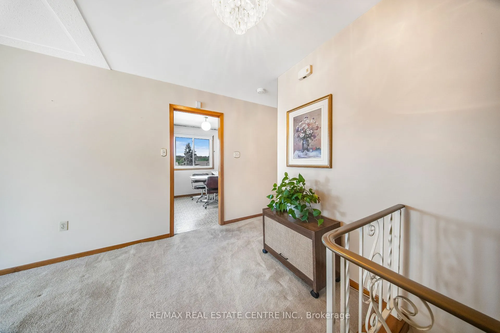 103 Forest Hill Crescent