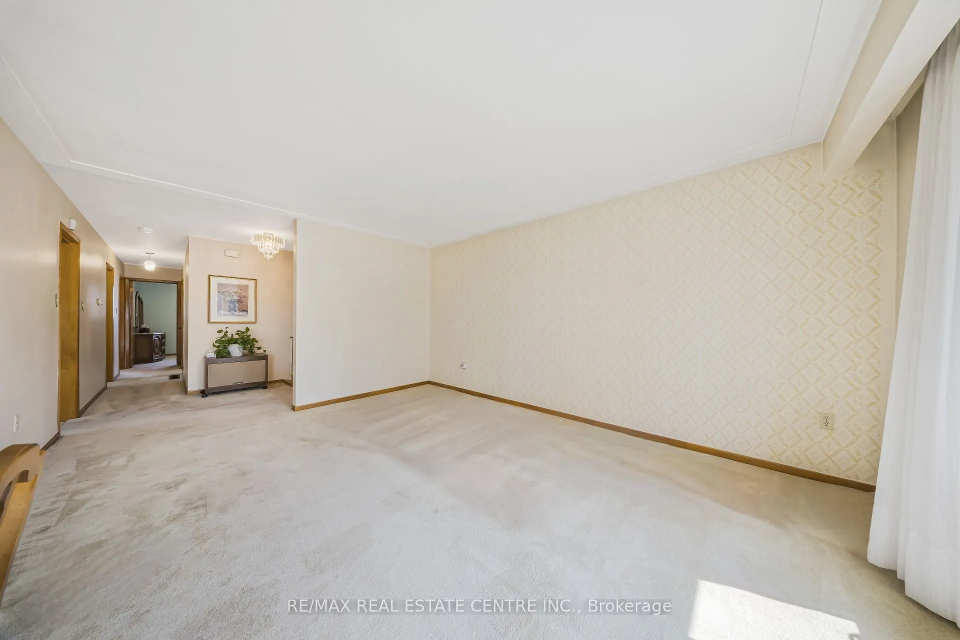 103 Forest Hill Crescent