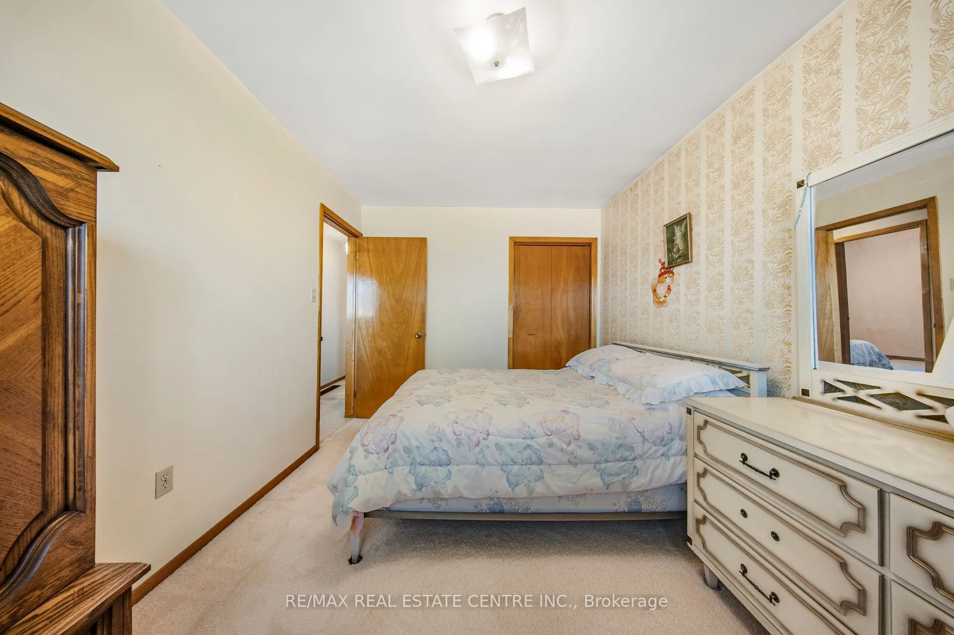 103 Forest Hill Crescent