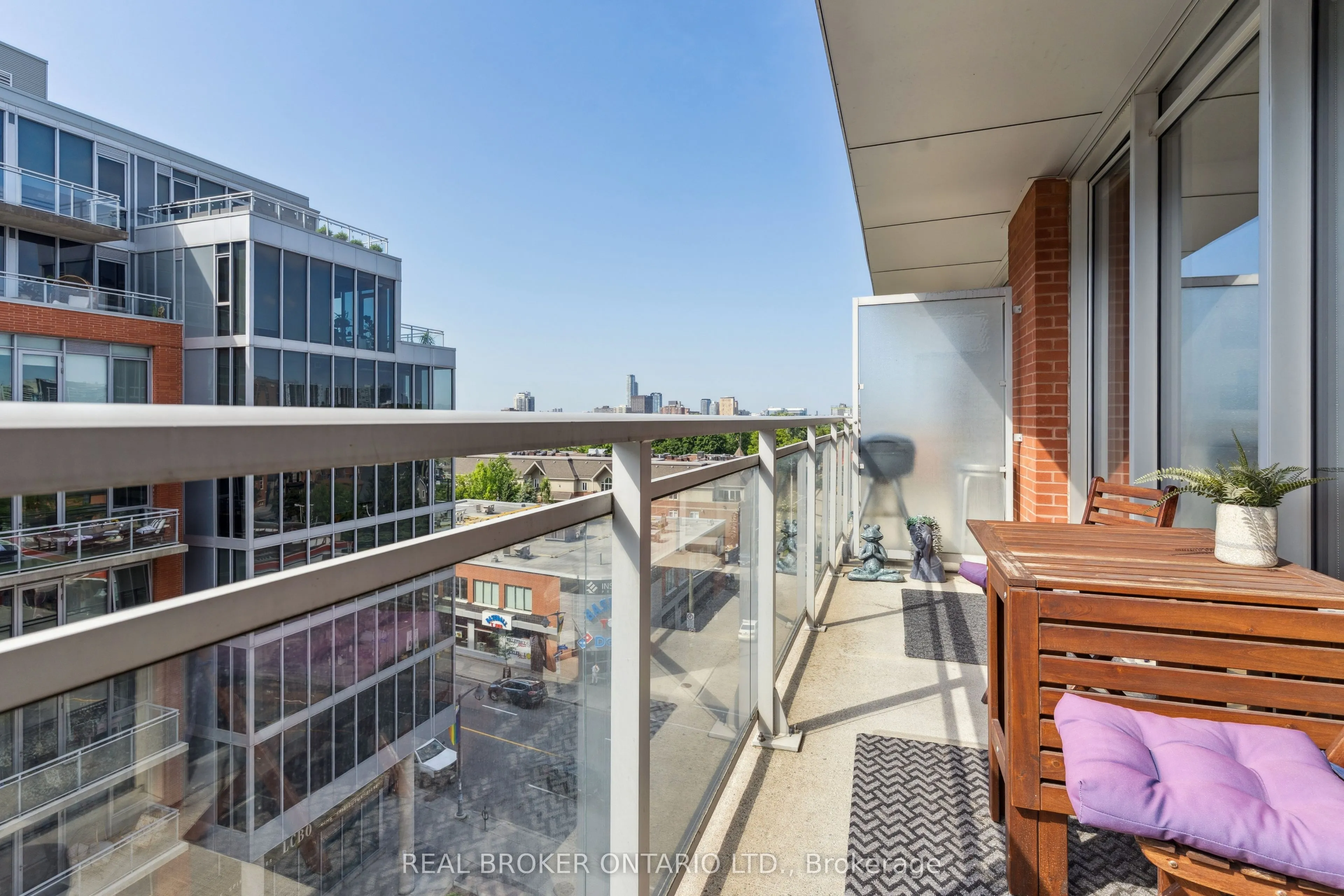 349 Mcleod Street, #623