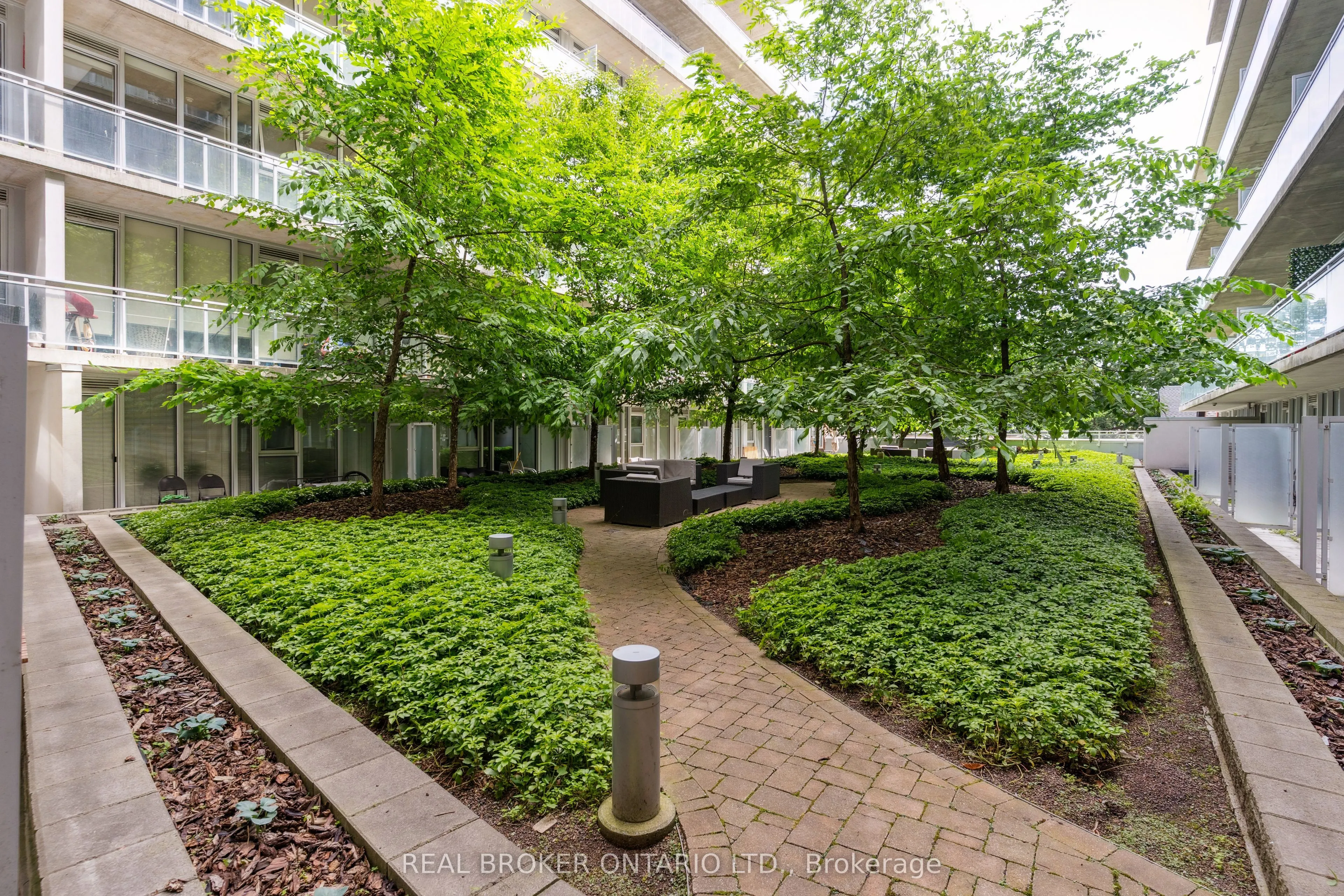 349 Mcleod Street, #623