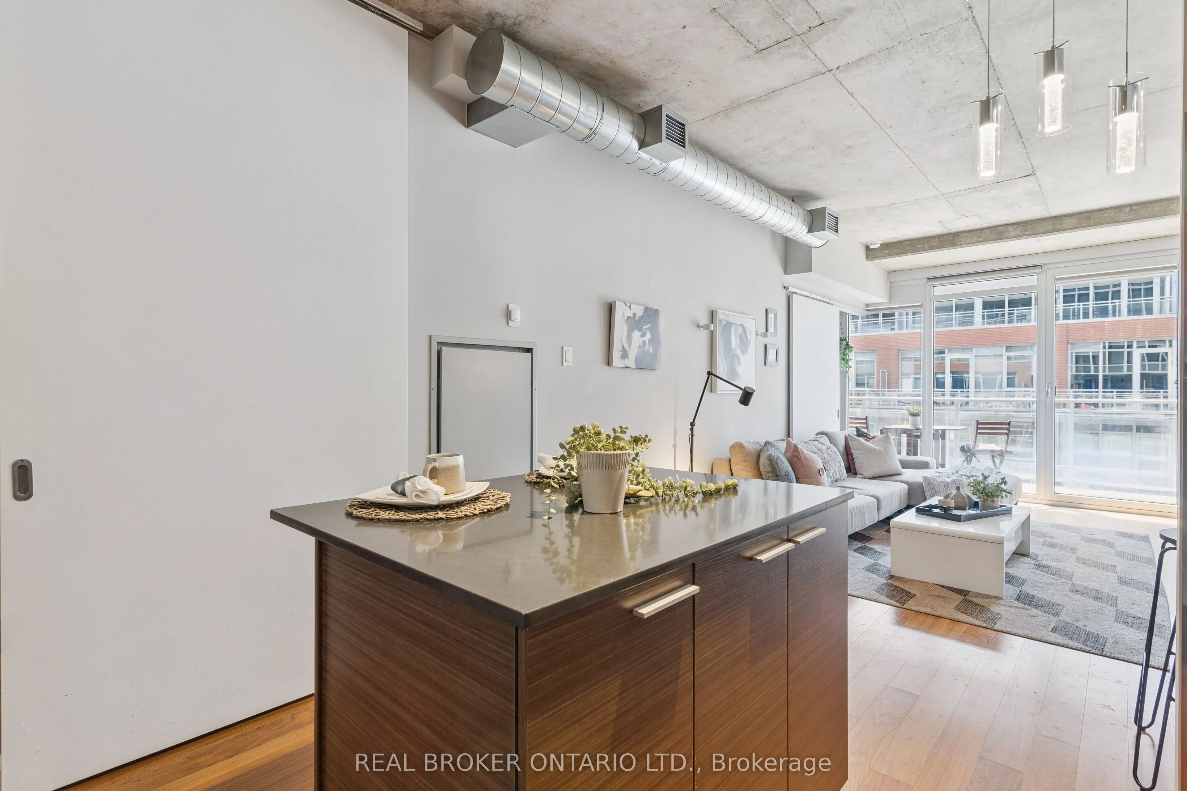 349 Mcleod Street, #623