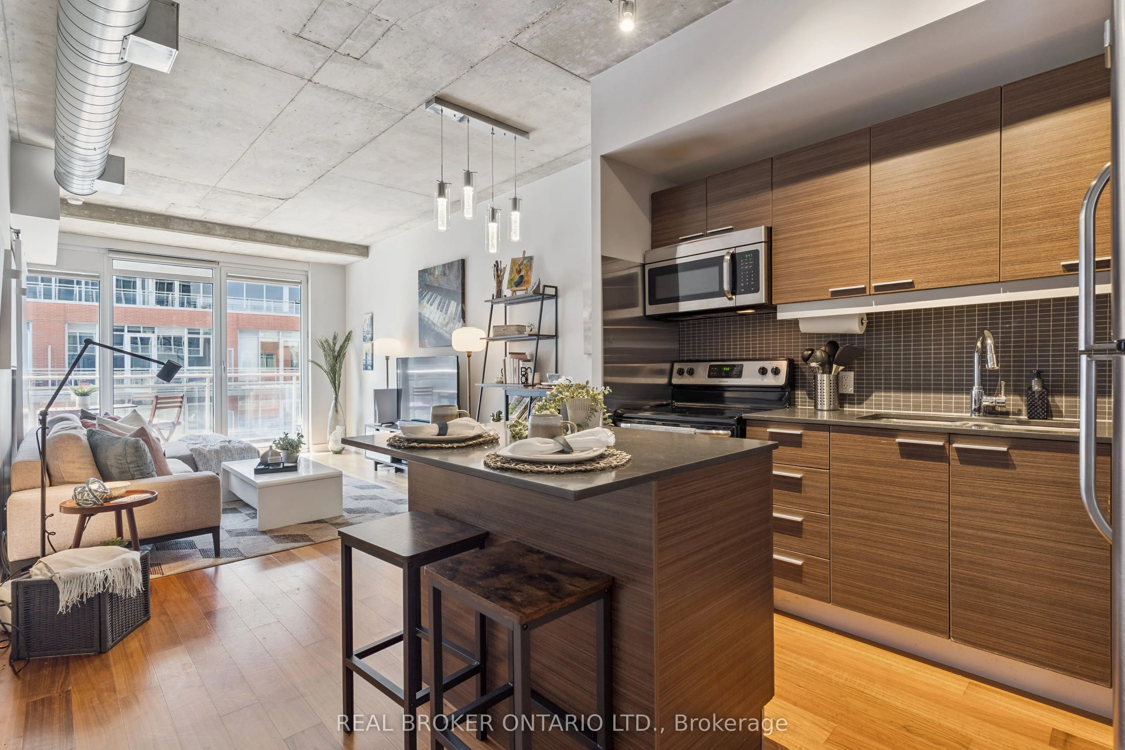 349 Mcleod Street, #623