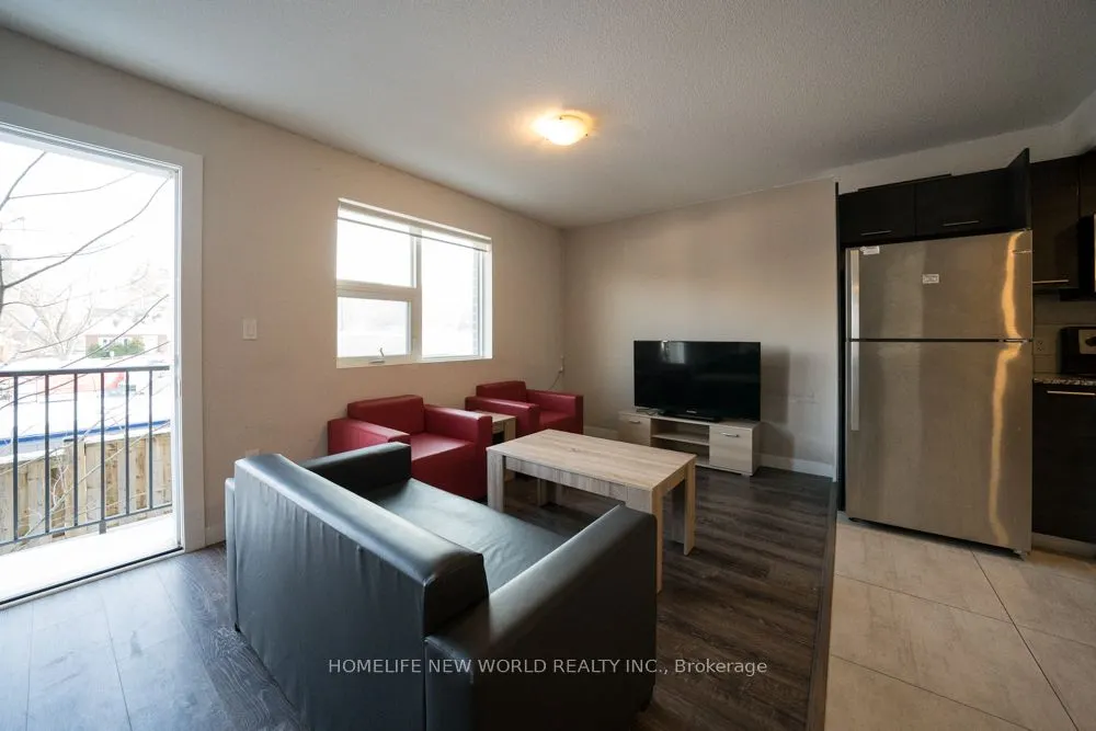 288 Albert Street, #116