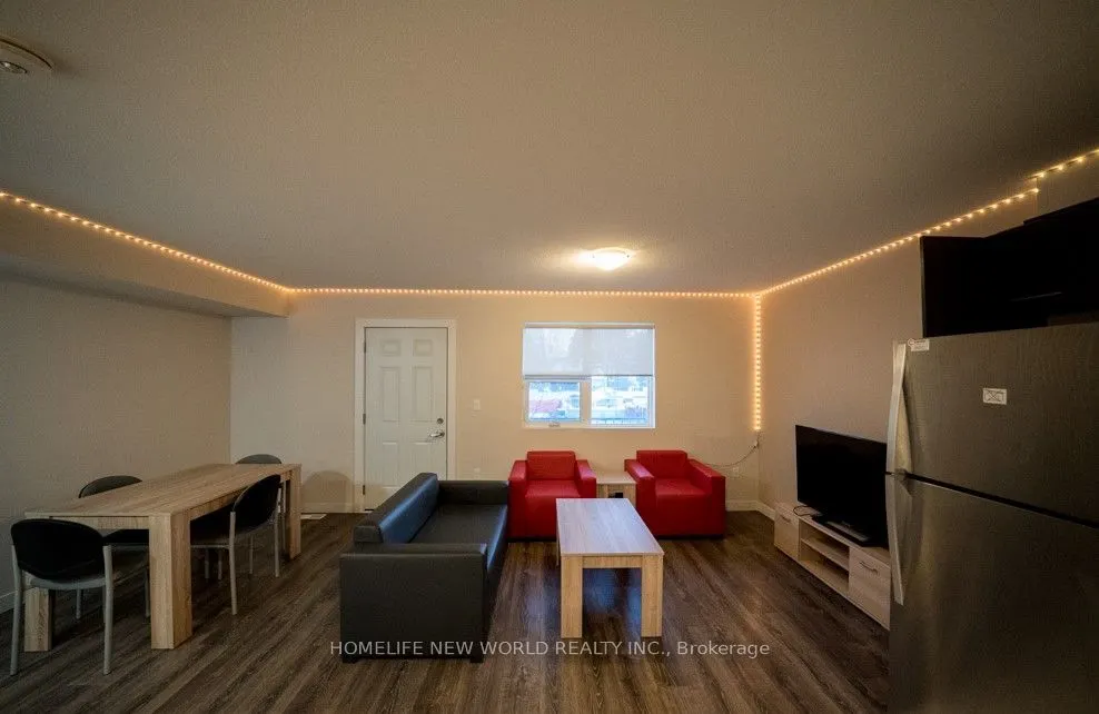 288 Albert Street, #116