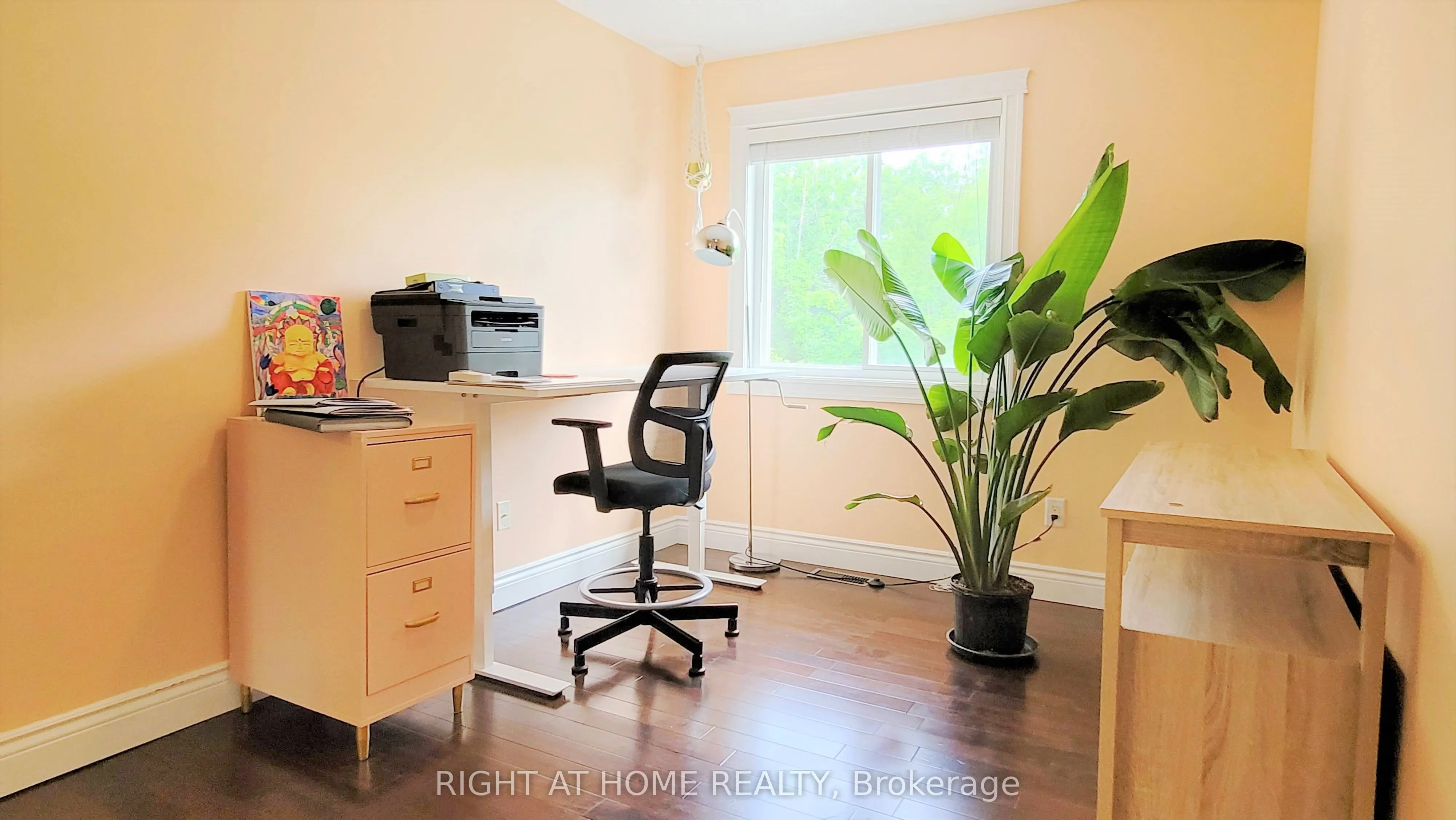 542 Aberfoyle Circle