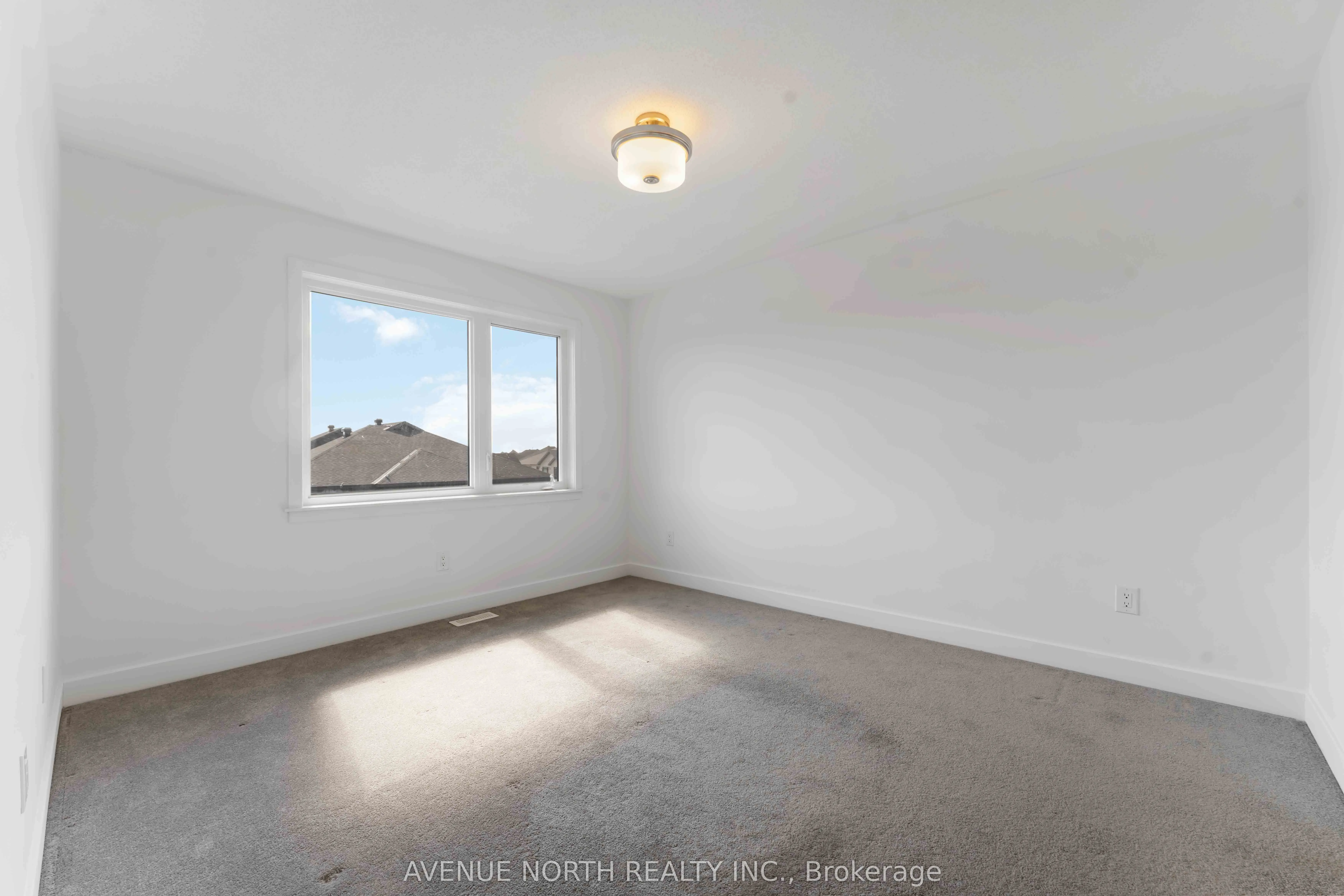 870 Anciano Crescent