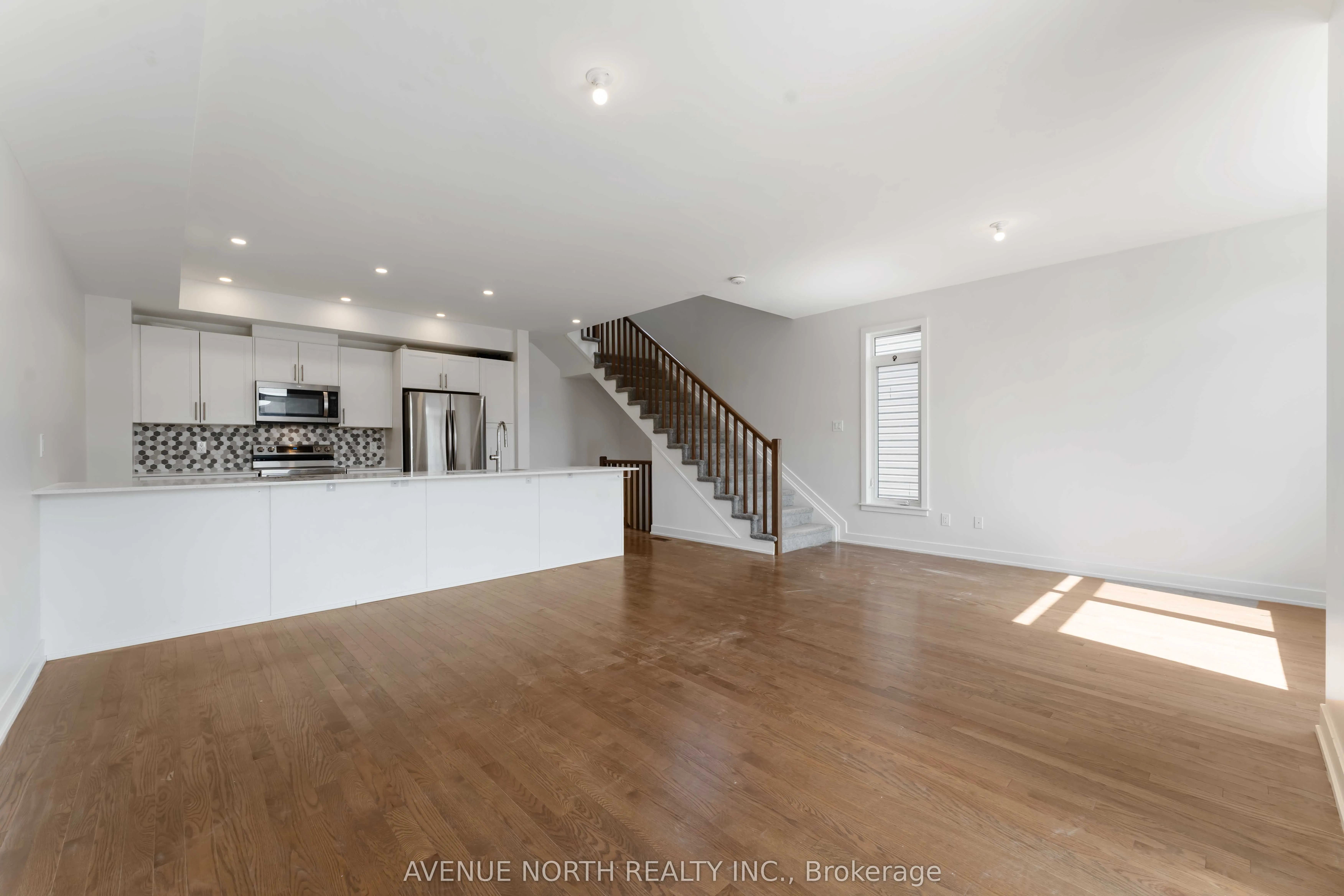 870 Anciano Crescent