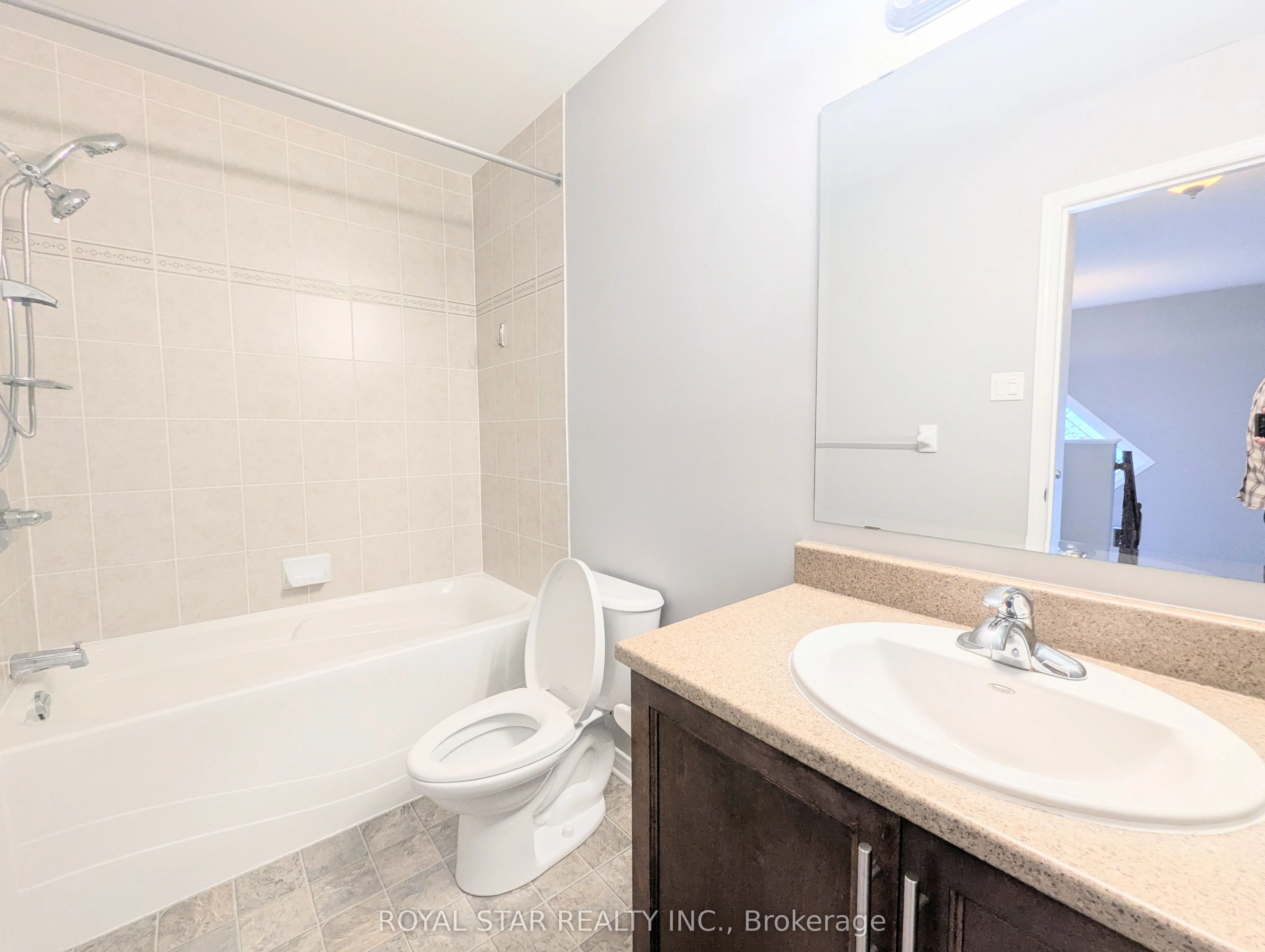 1543 Carronbridge Circle