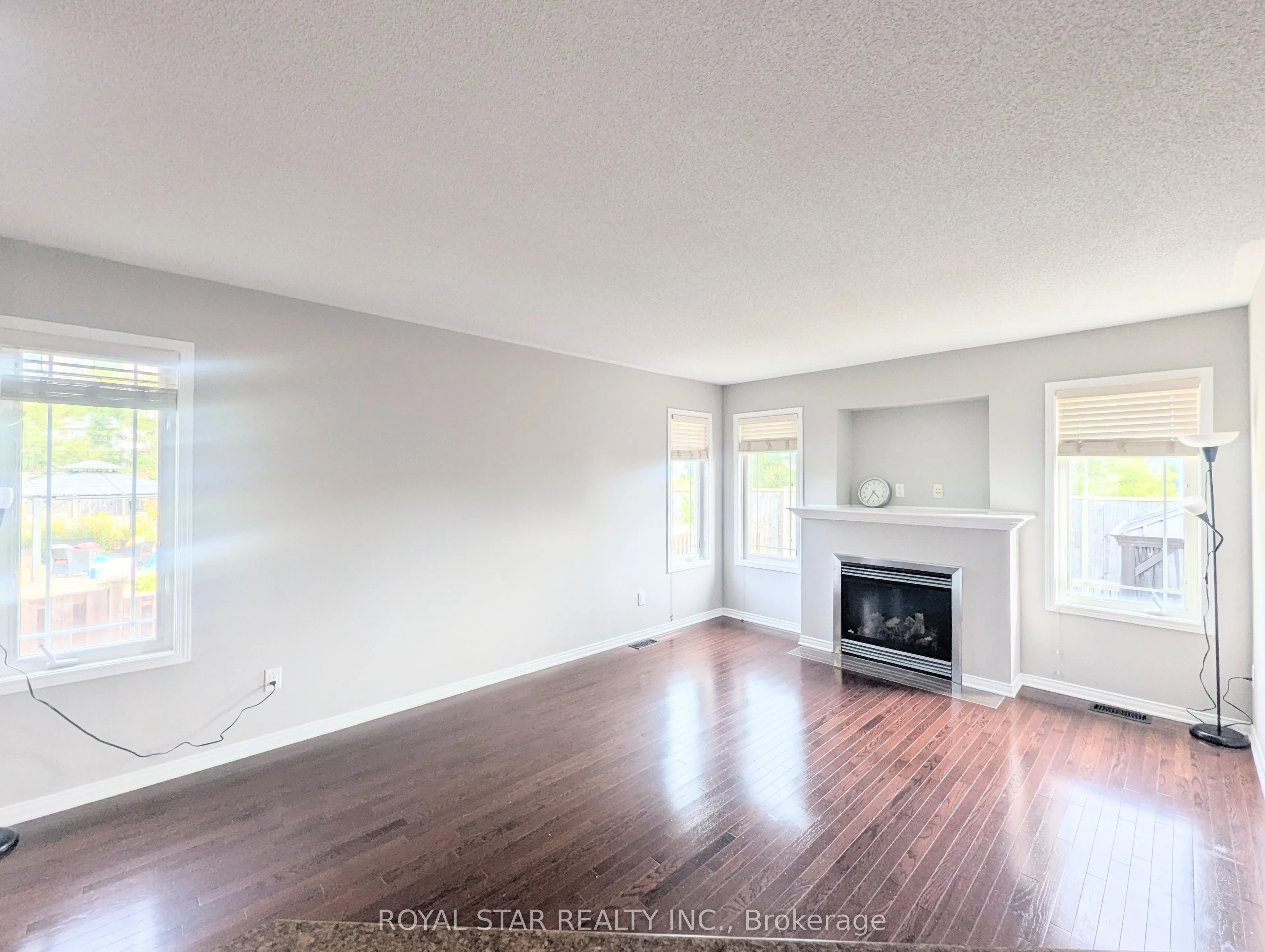 1543 Carronbridge Circle
