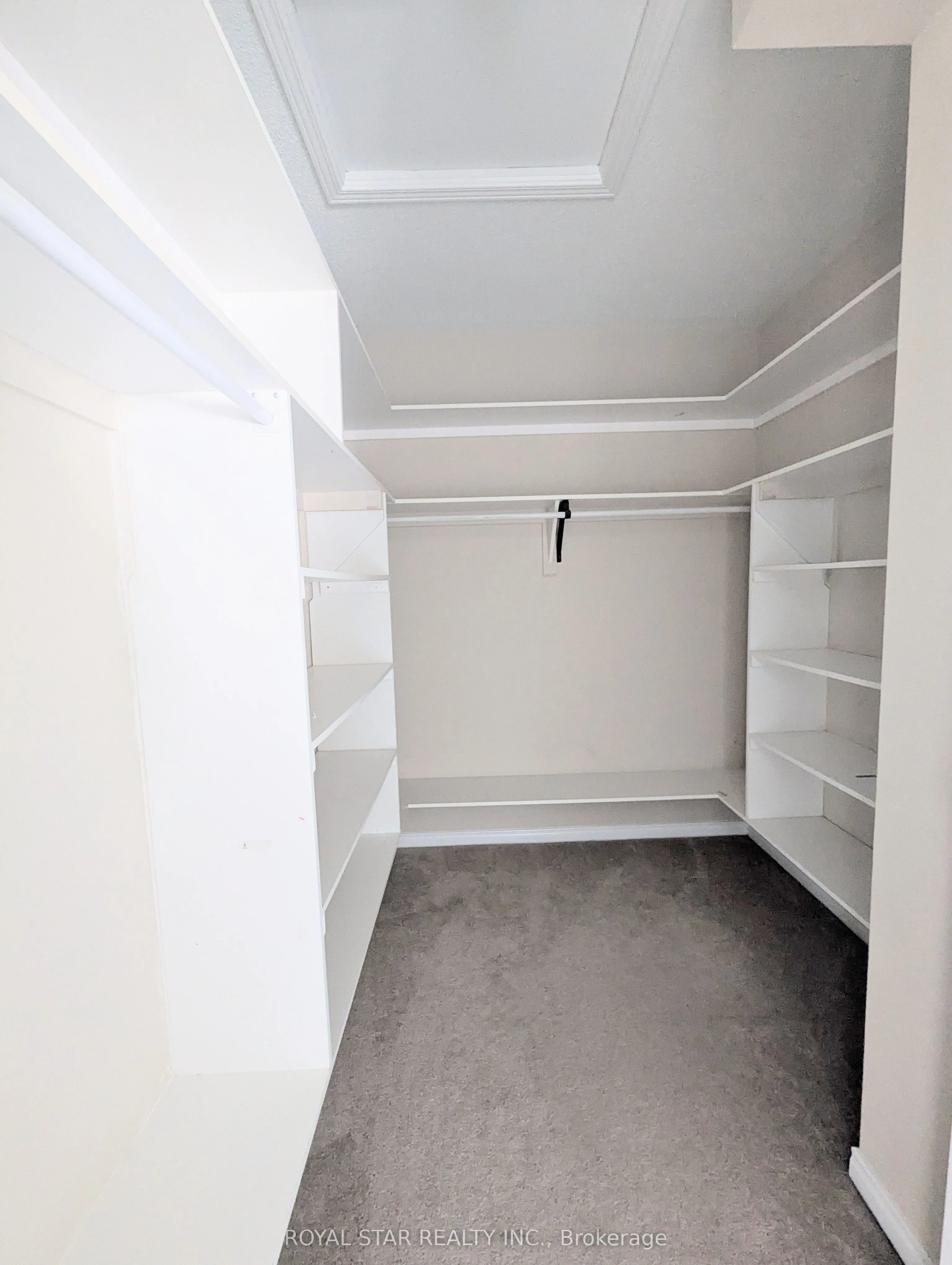 1543 Carronbridge Circle