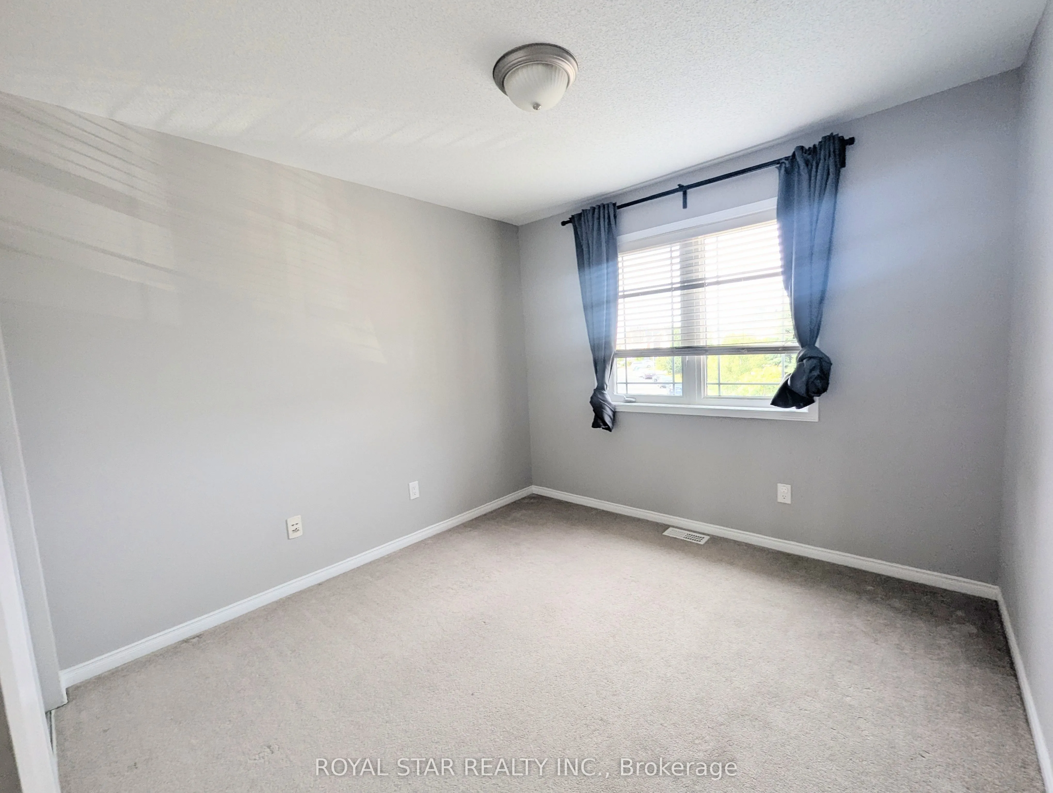 1543 Carronbridge Circle
