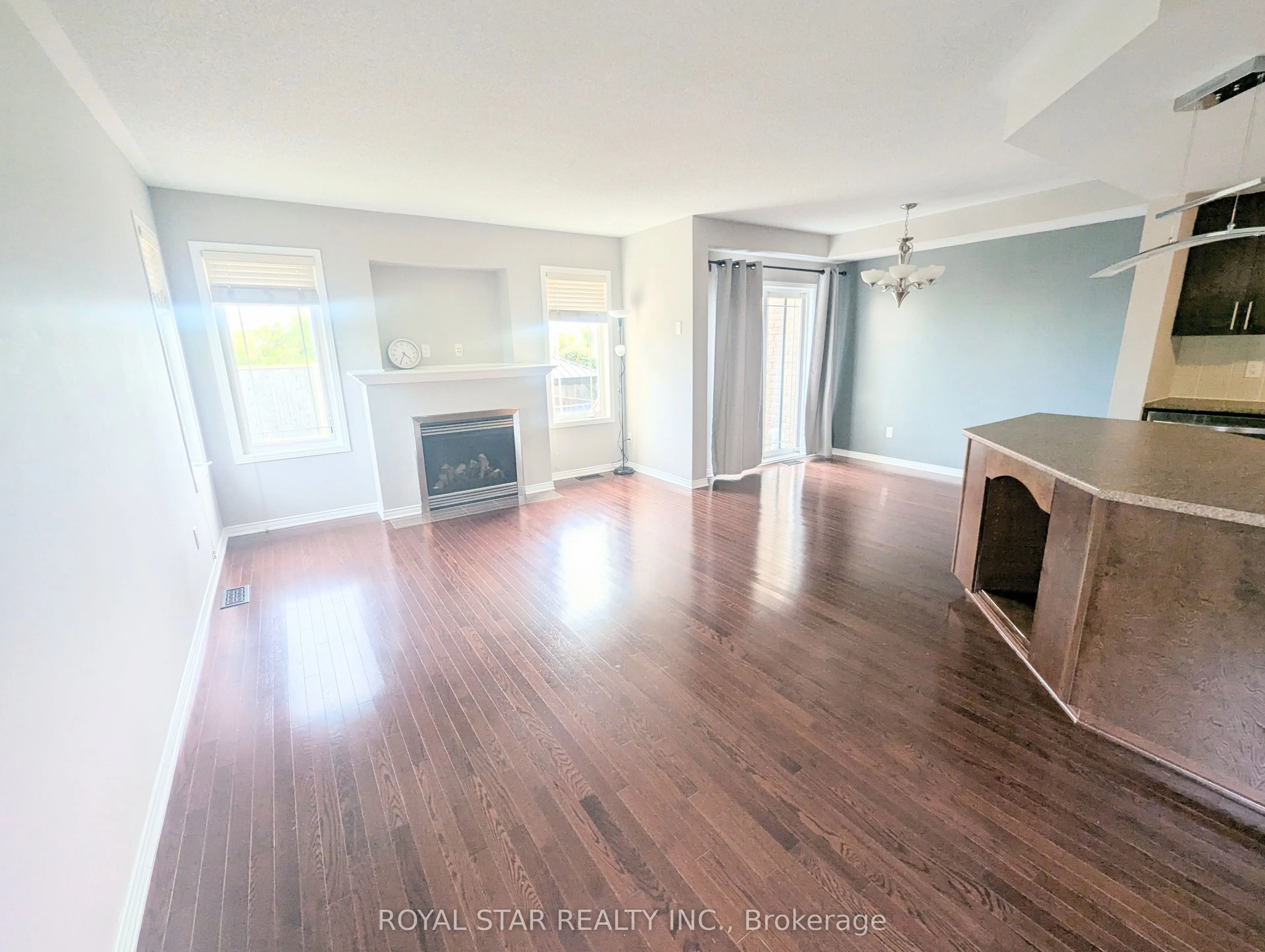 1543 Carronbridge Circle