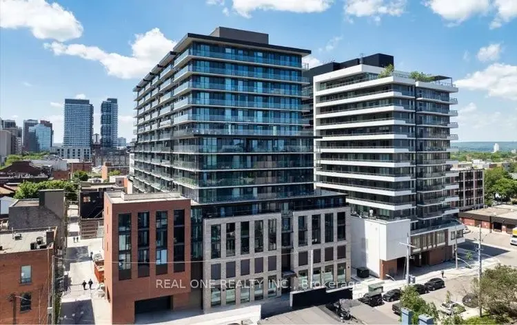 1 Jarvis Street, #820