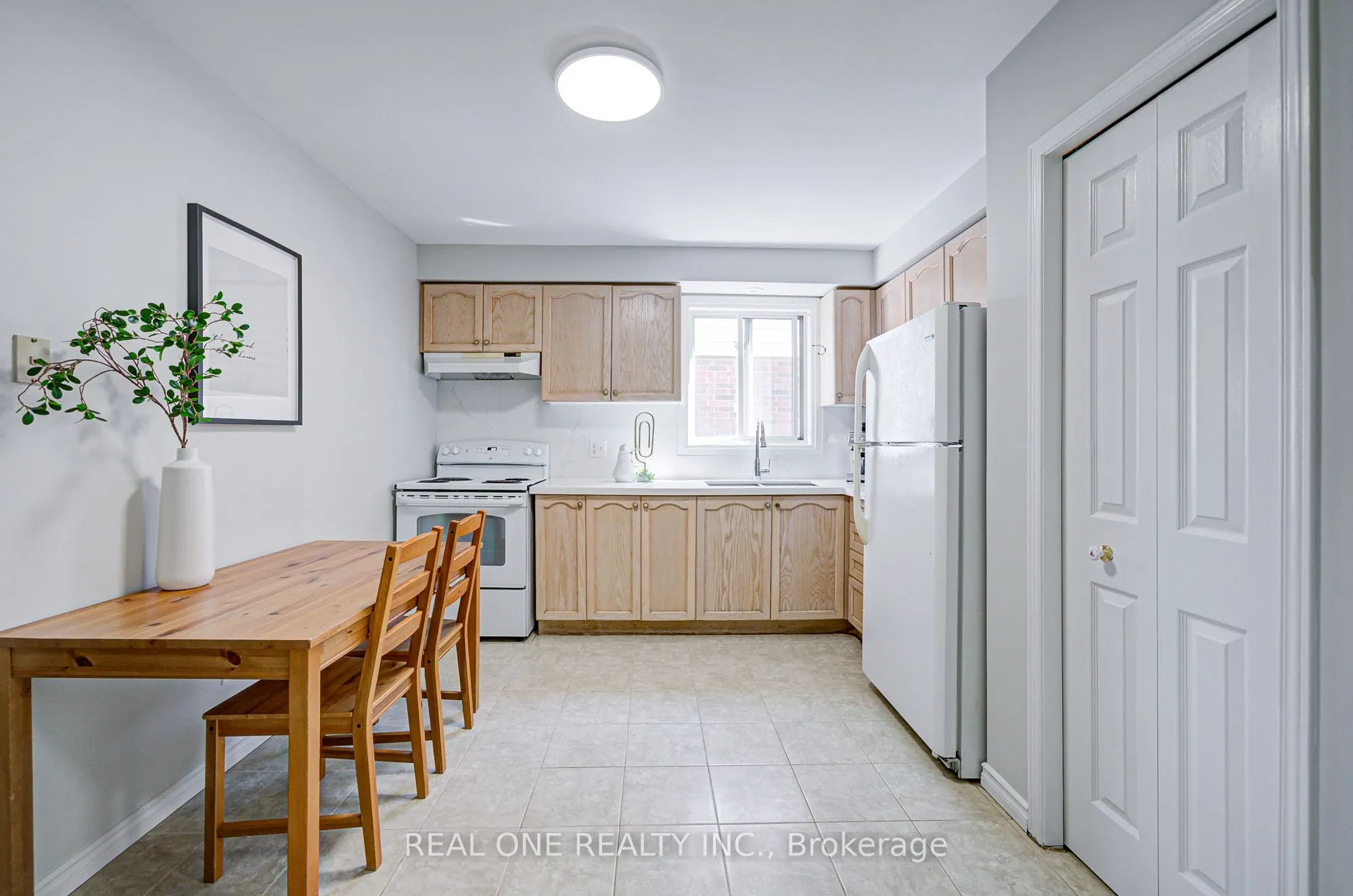 79 Lorenzo Drive