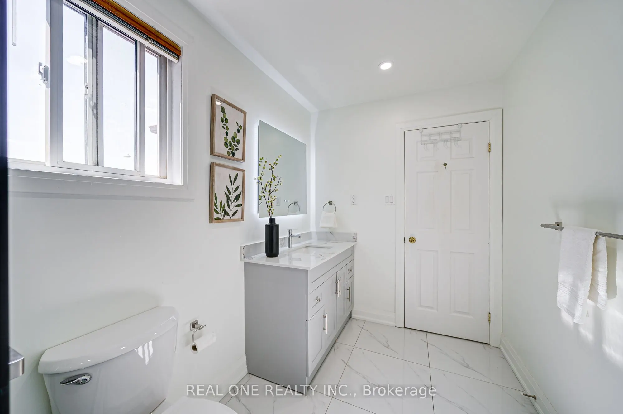 79 Lorenzo Drive
