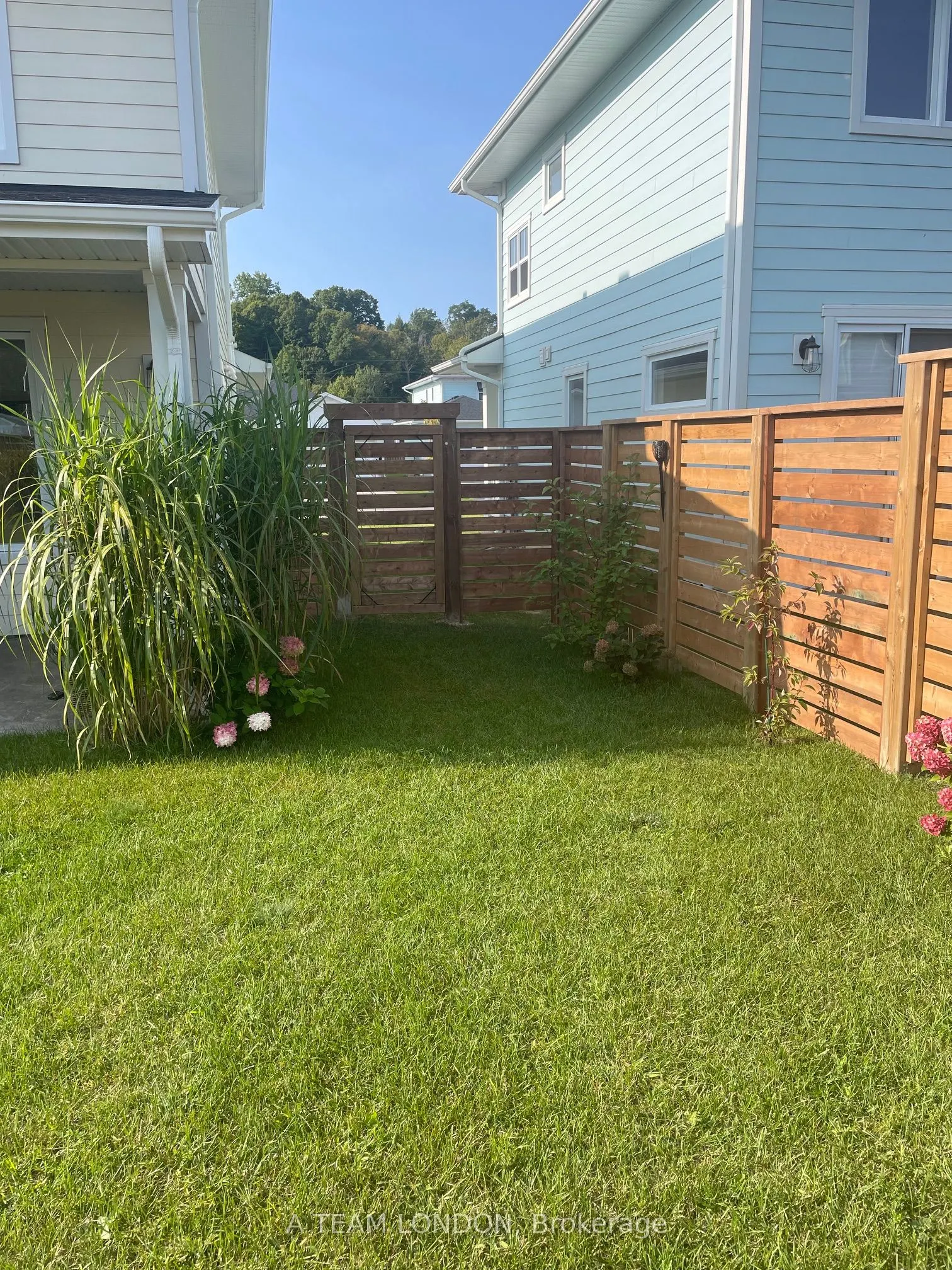 35 Regatta Way