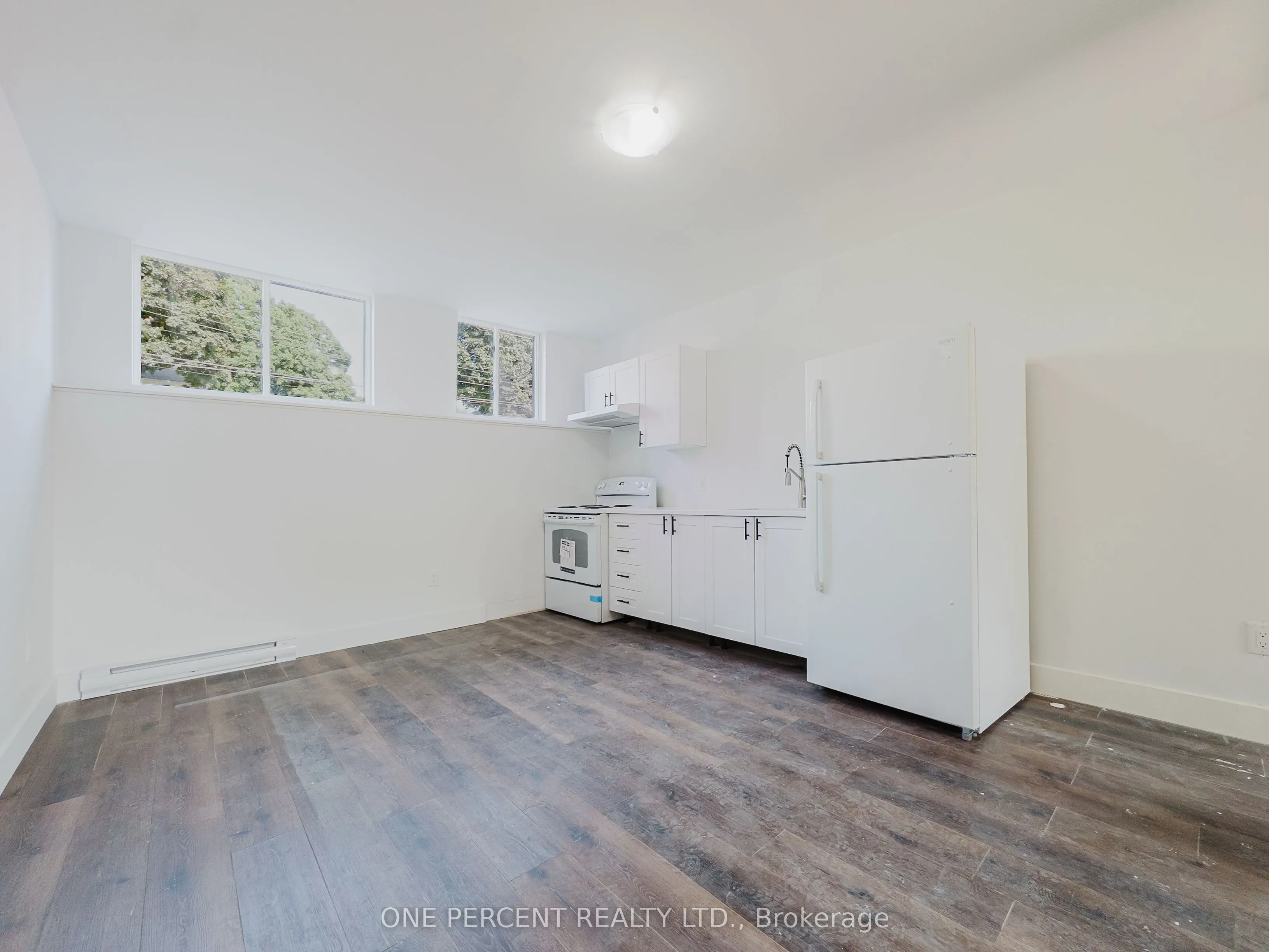 53 Lakeview Avenue