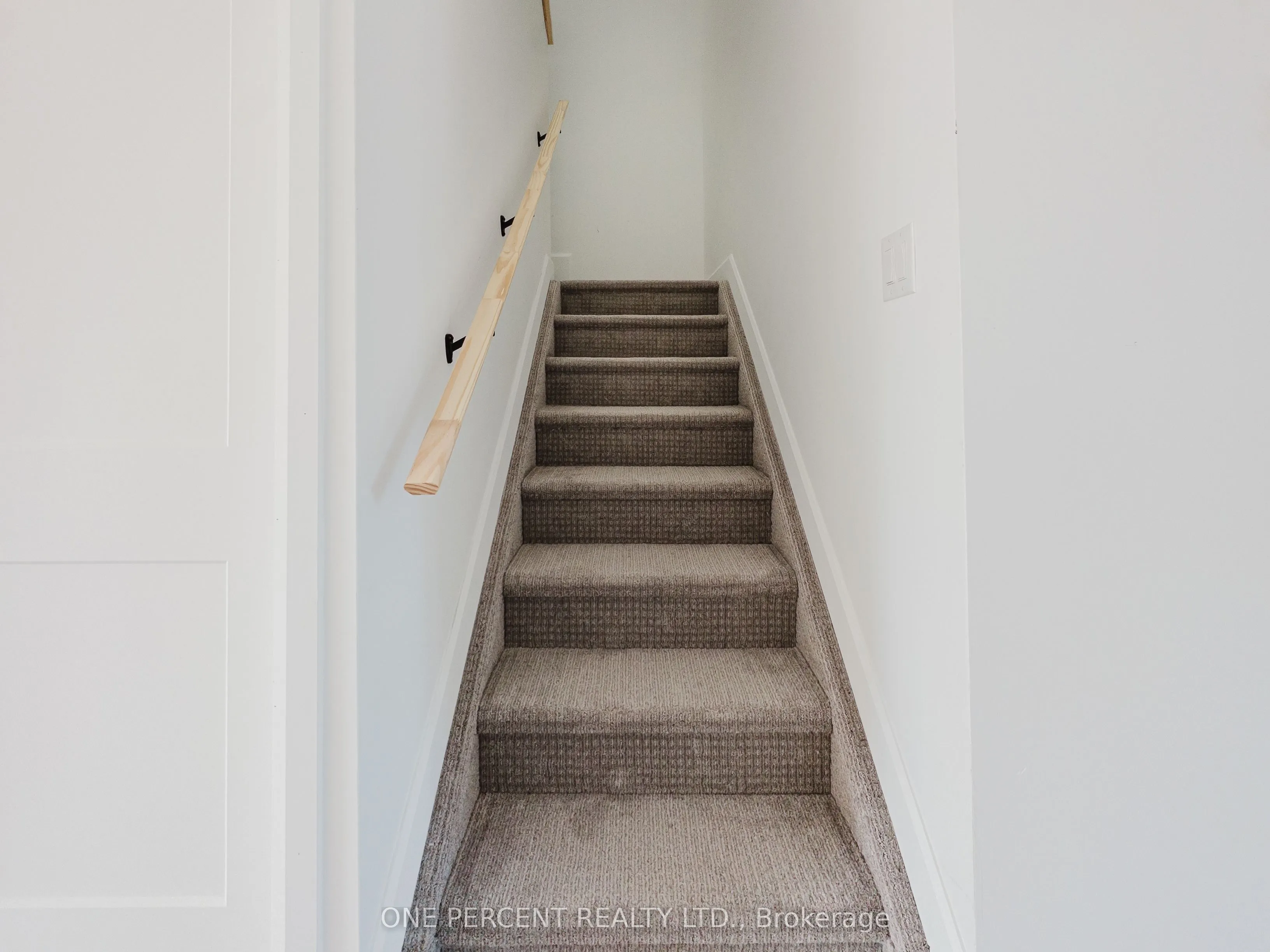 53 Lakeview Avenue