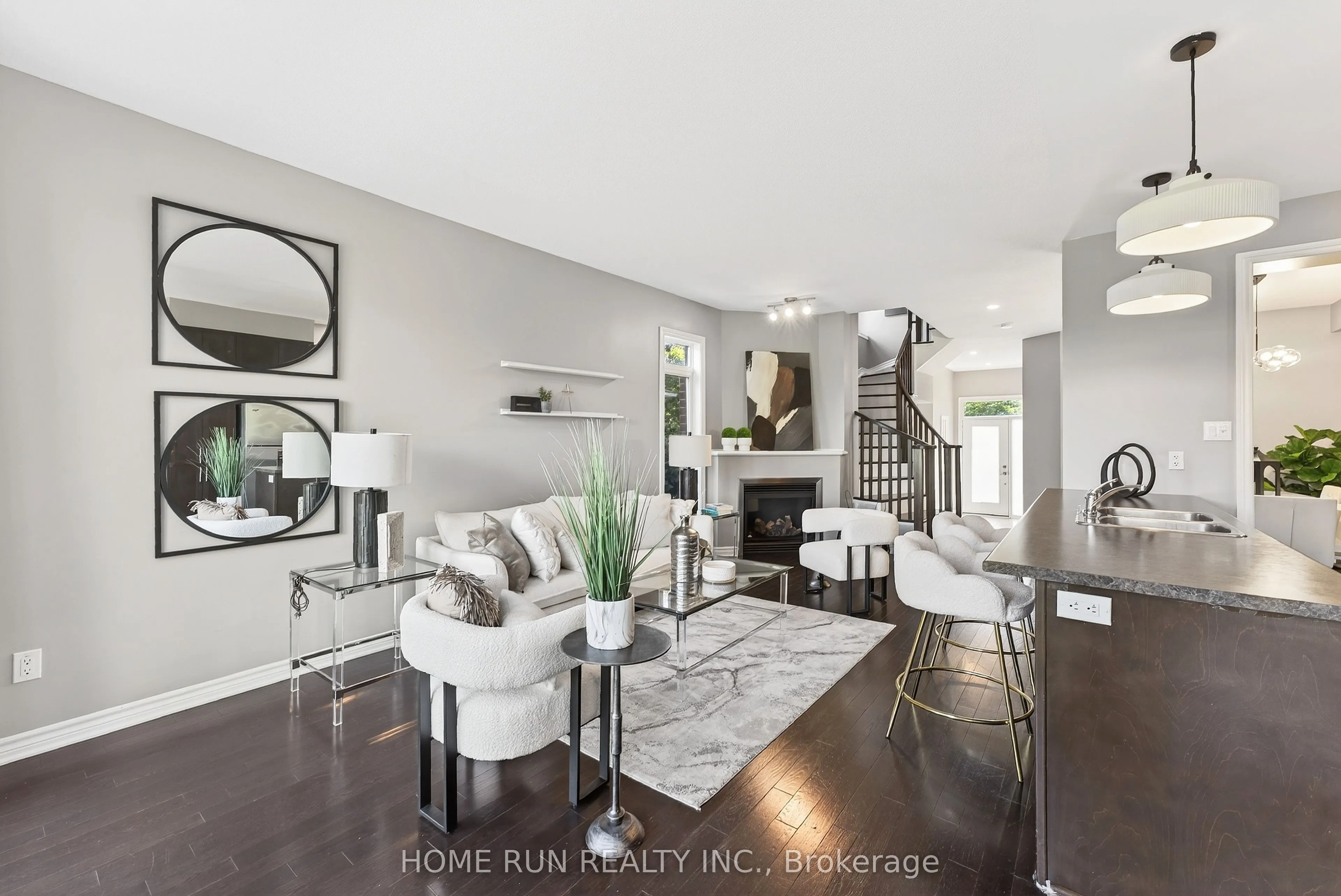 140 Kinghaven Crescent
