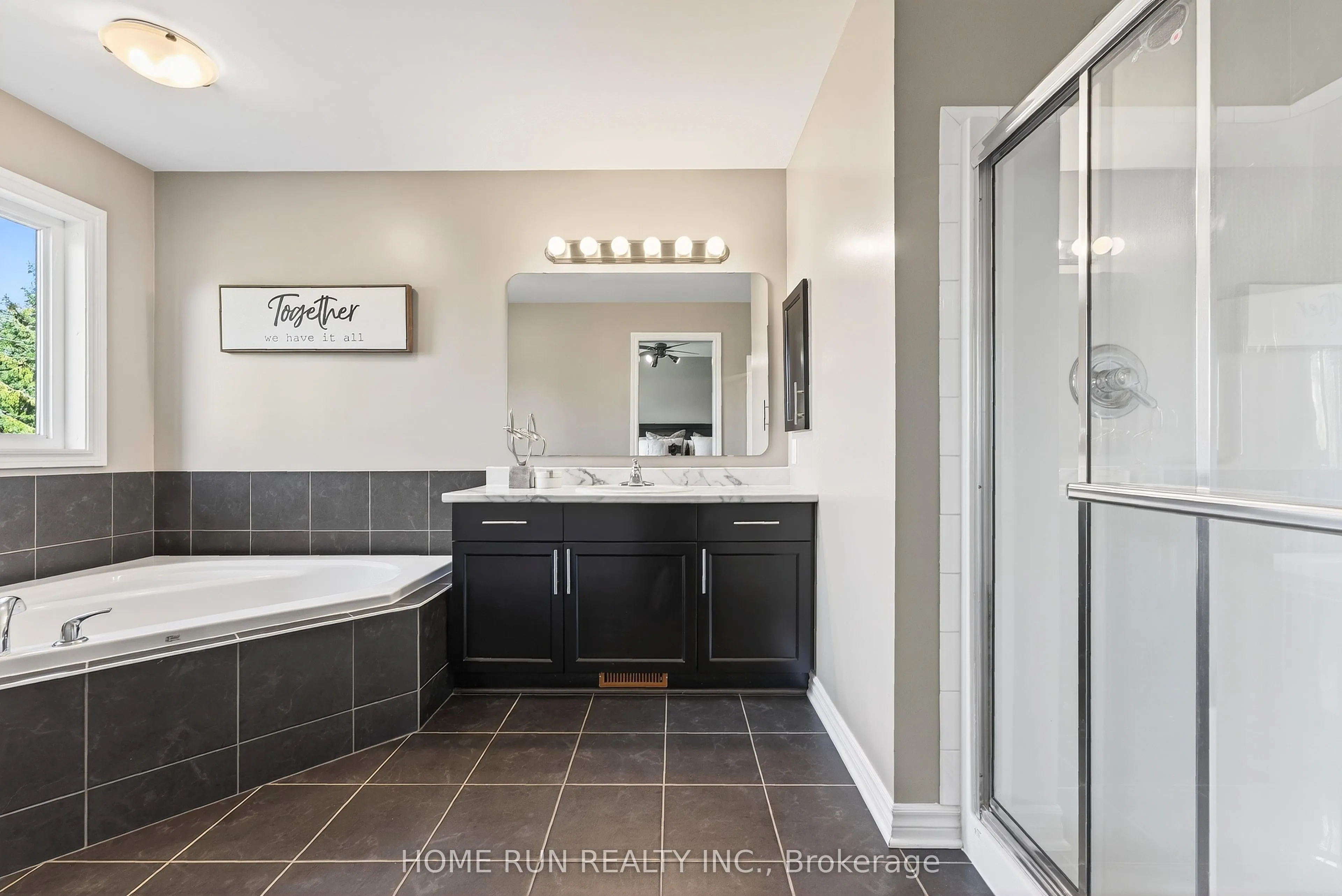 140 Kinghaven Crescent