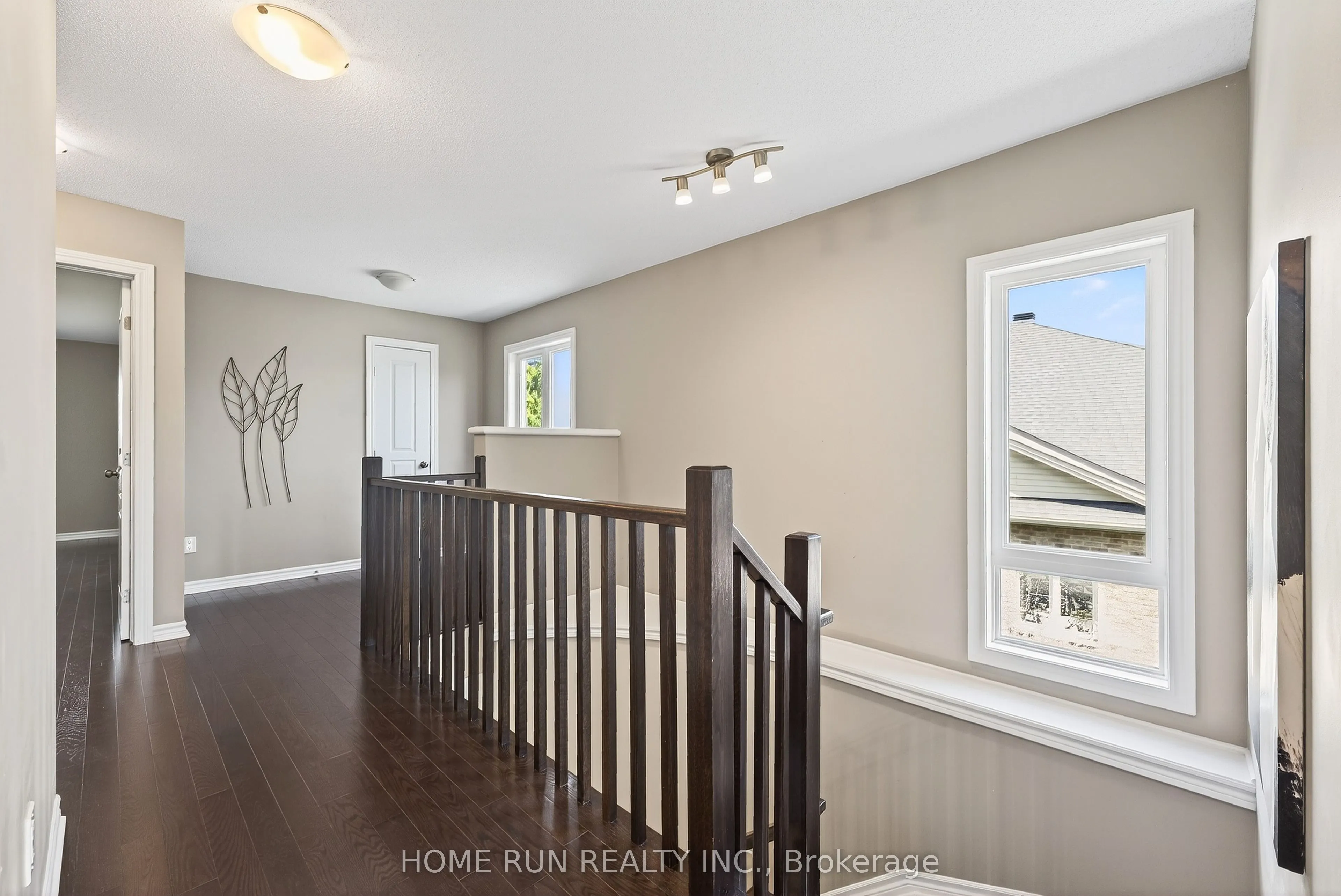 140 Kinghaven Crescent