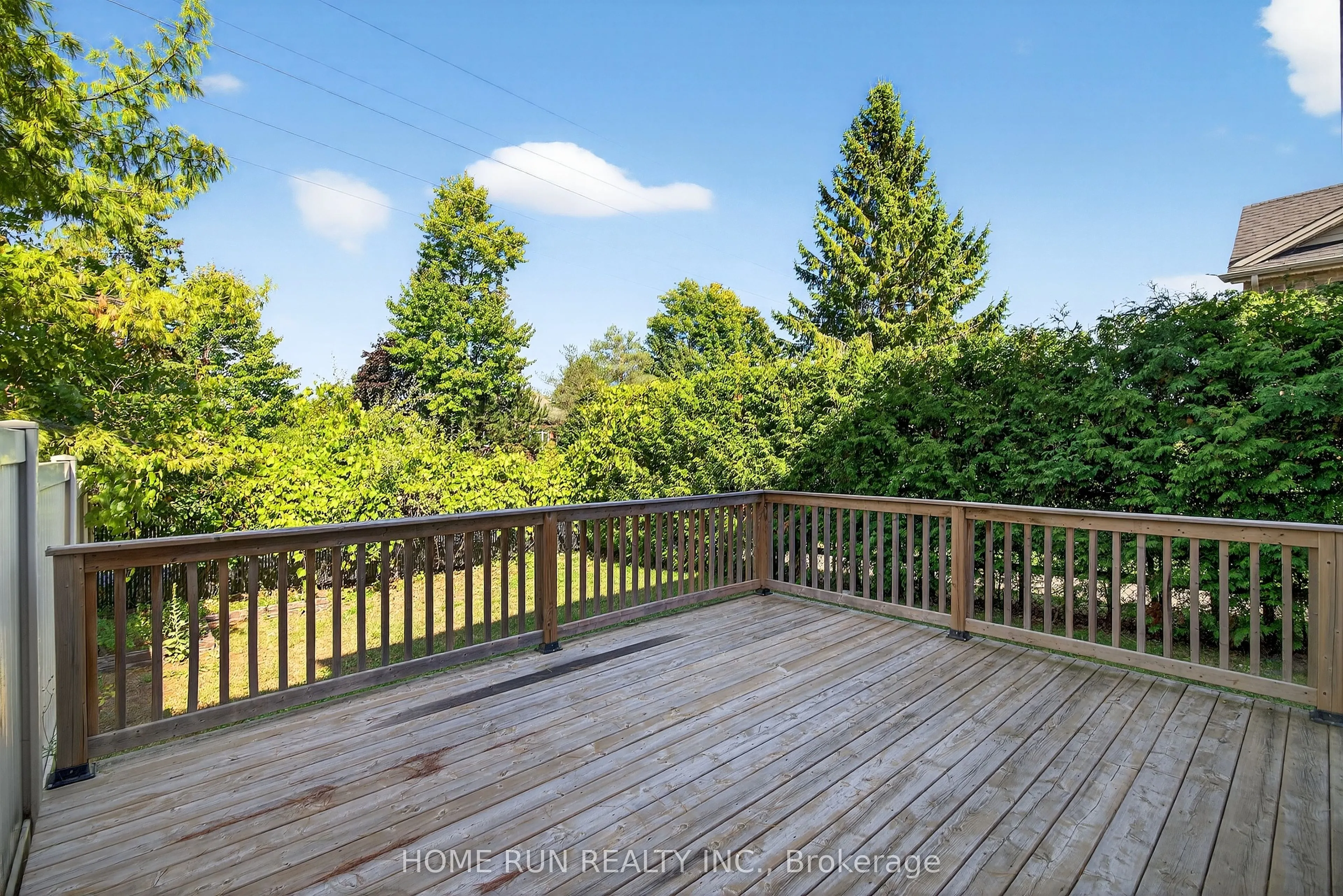 140 Kinghaven Crescent
