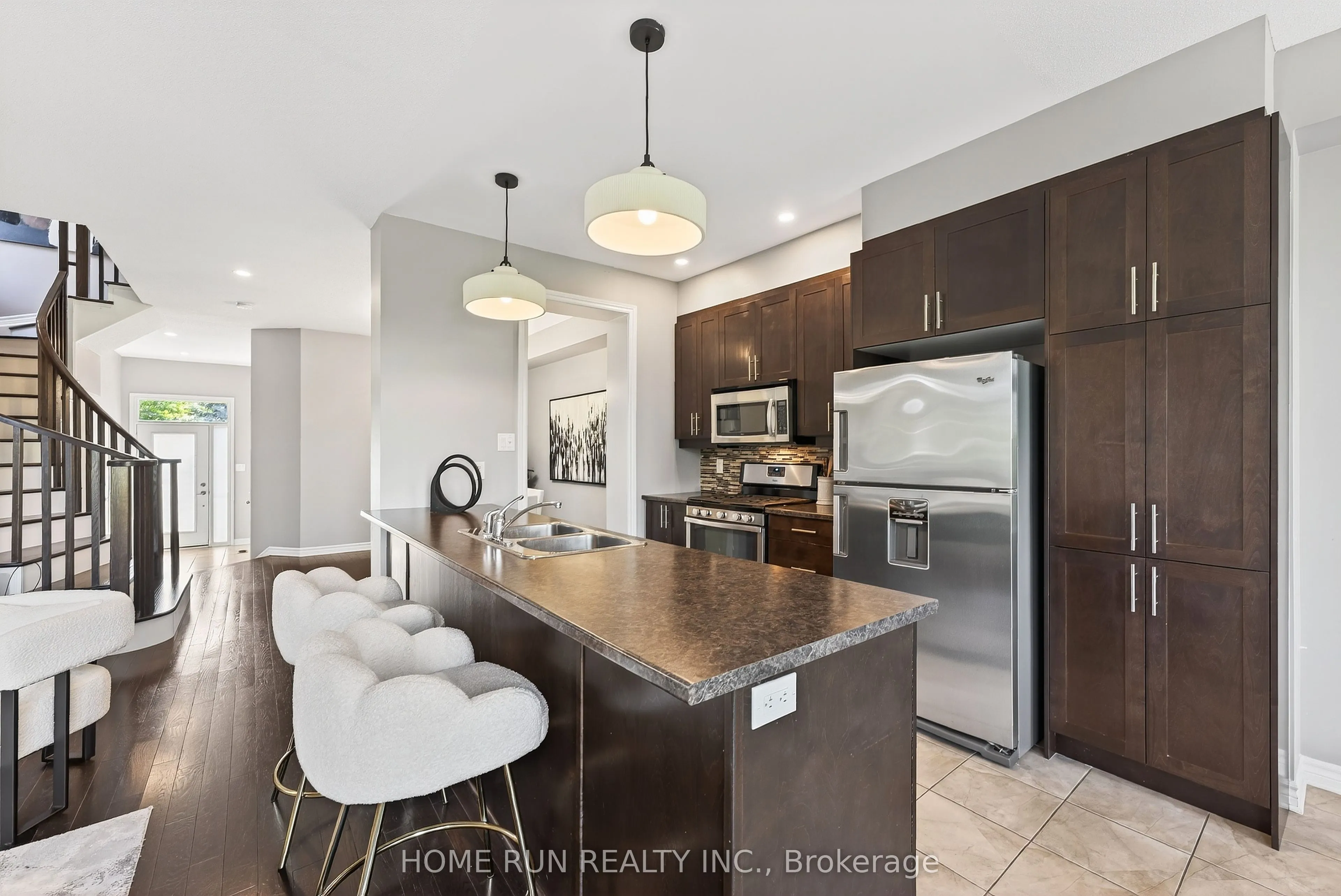 140 Kinghaven Crescent