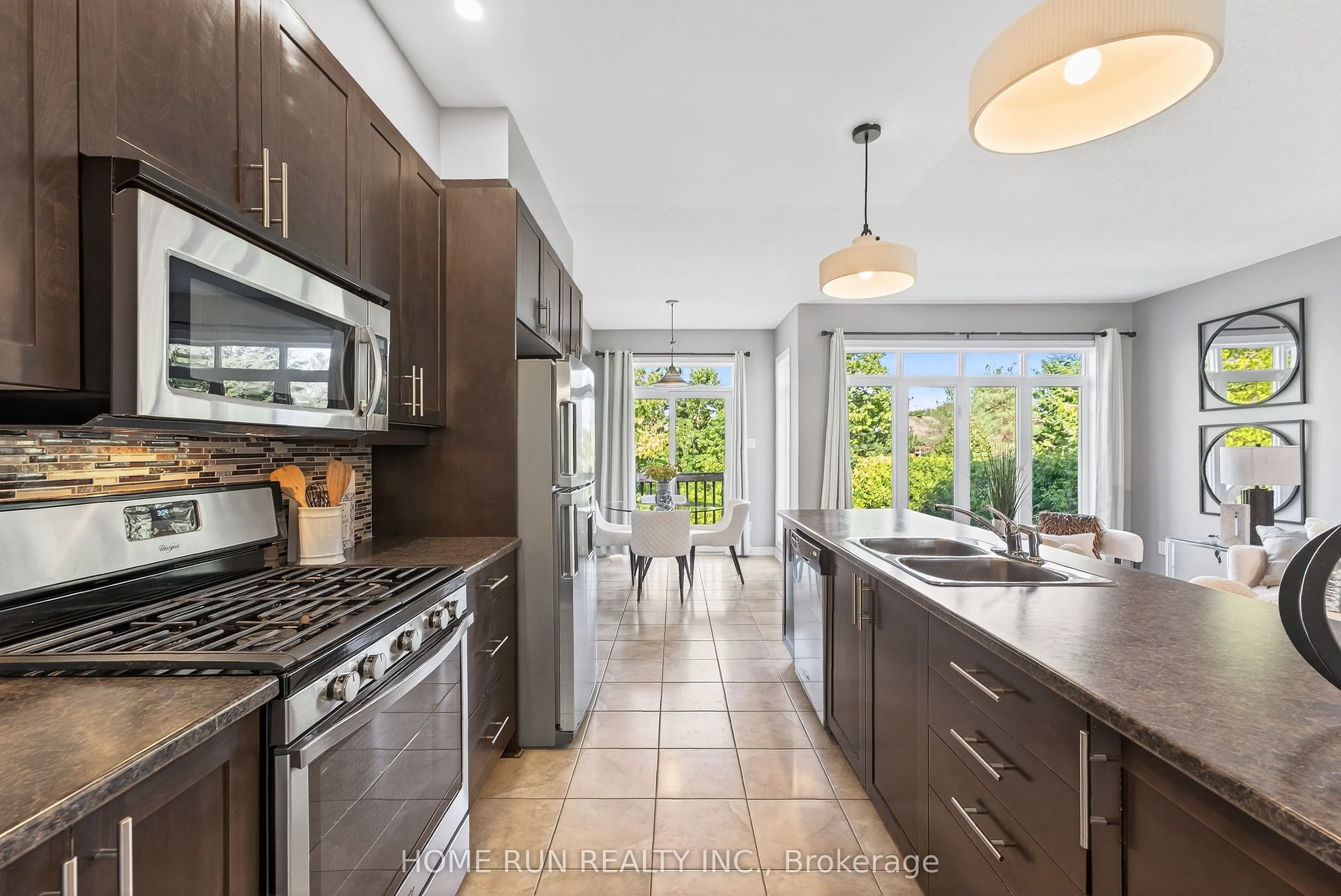 140 Kinghaven Crescent