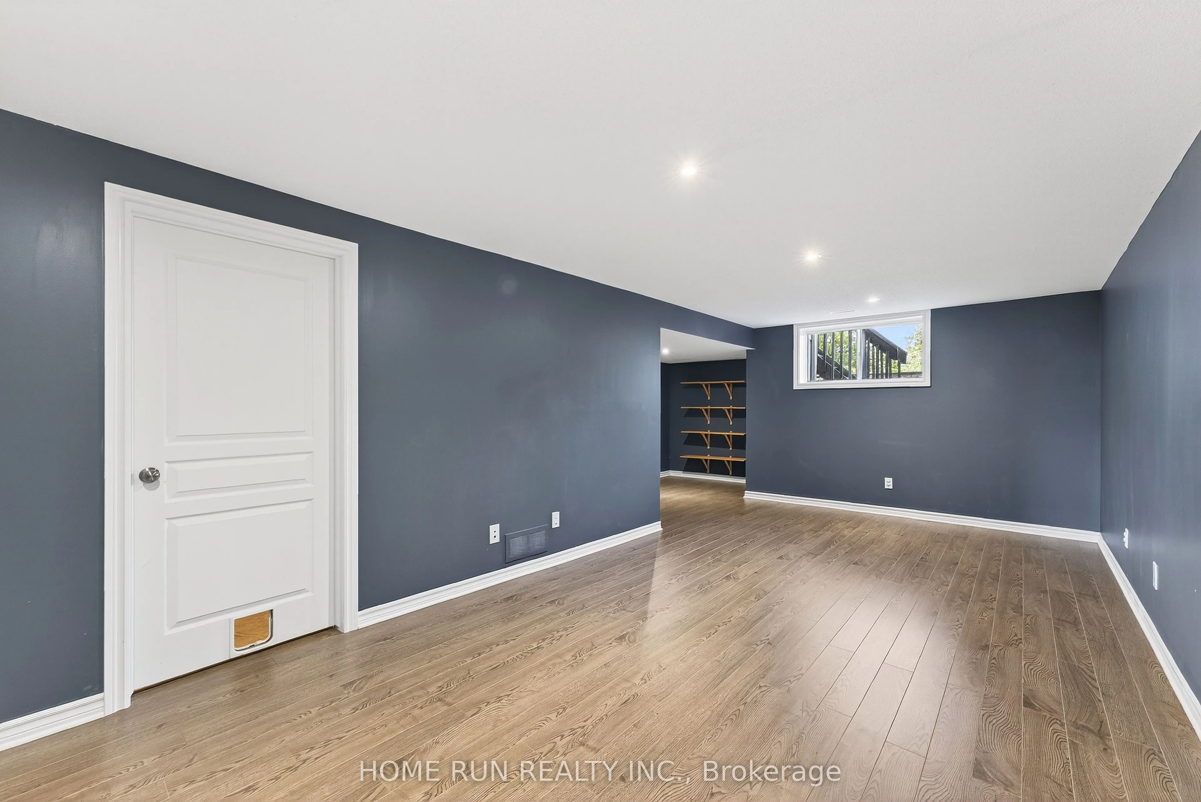 140 Kinghaven Crescent