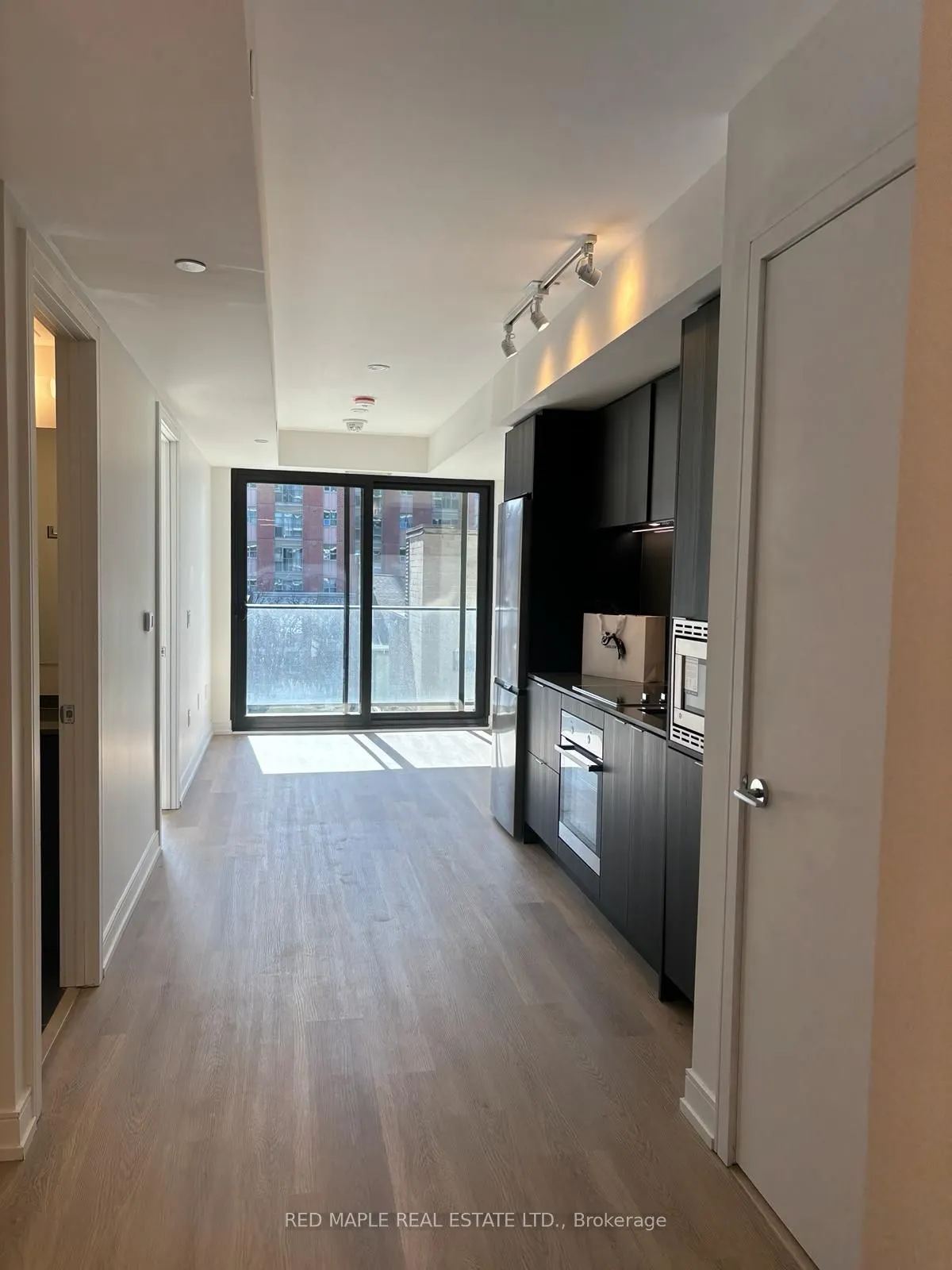 1 Jarvis Street N, #502