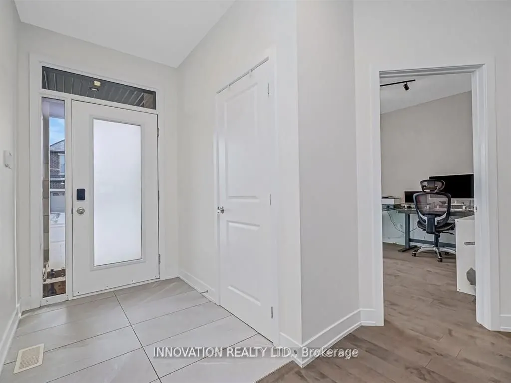 565 Bobolink Ridge