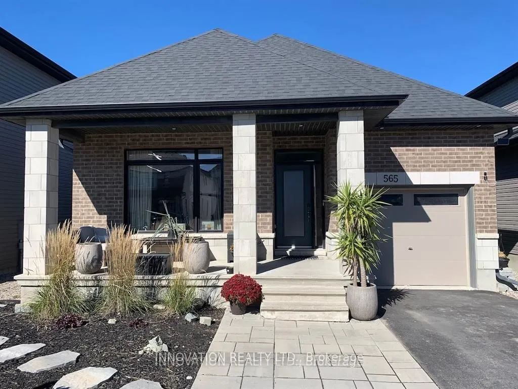 565 Bobolink Ridge