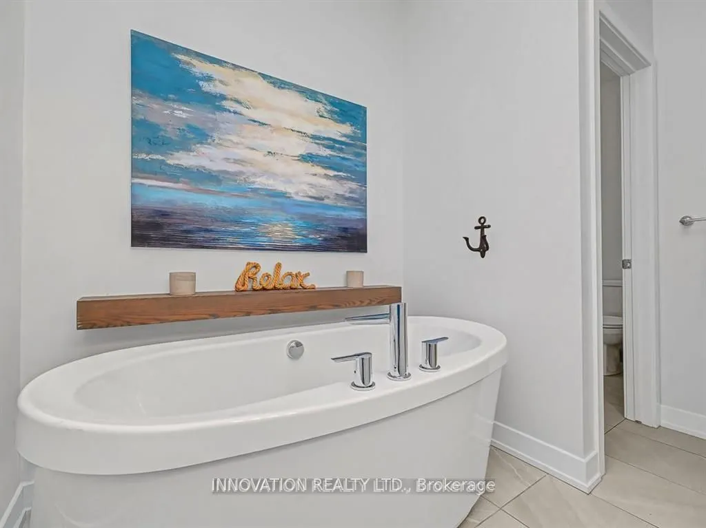 565 Bobolink Ridge