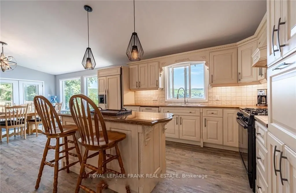 1758 Papineau Lake Road